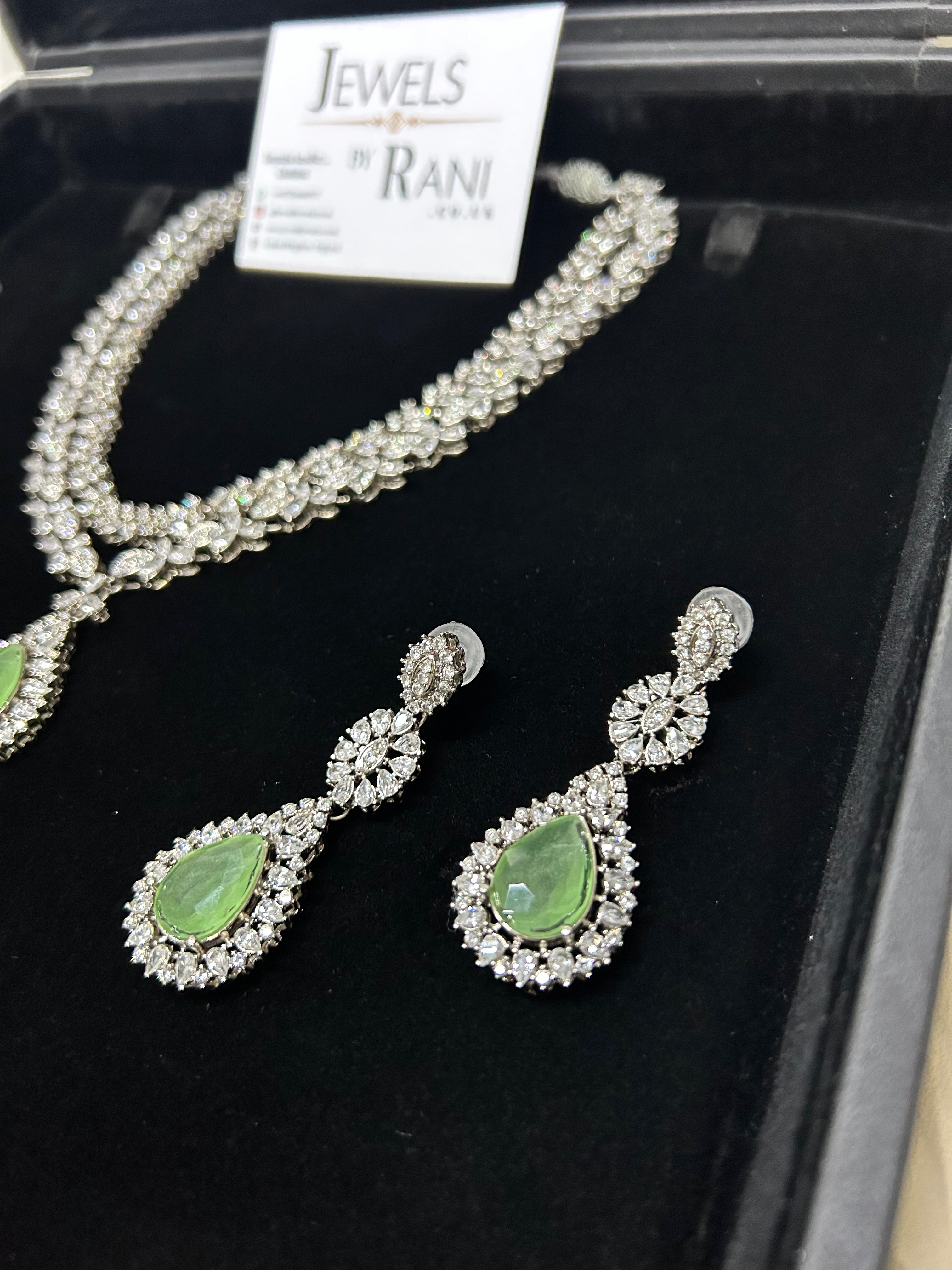 Pre Order 6 Weeks - Beautiful Sage Green / Bridal Jewellery Set