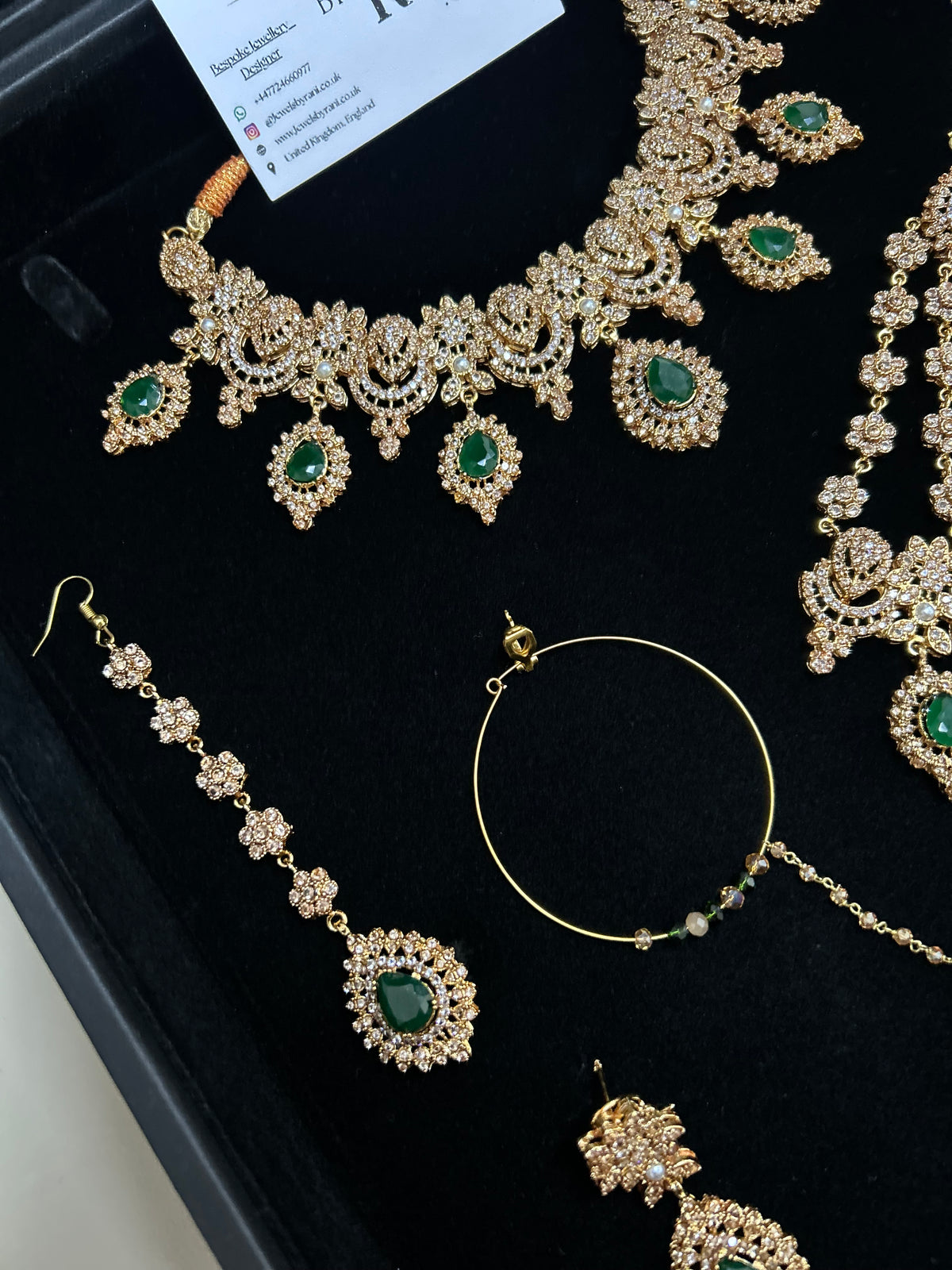 Trending, Emerald Green & Gold Statement Set Style 5207