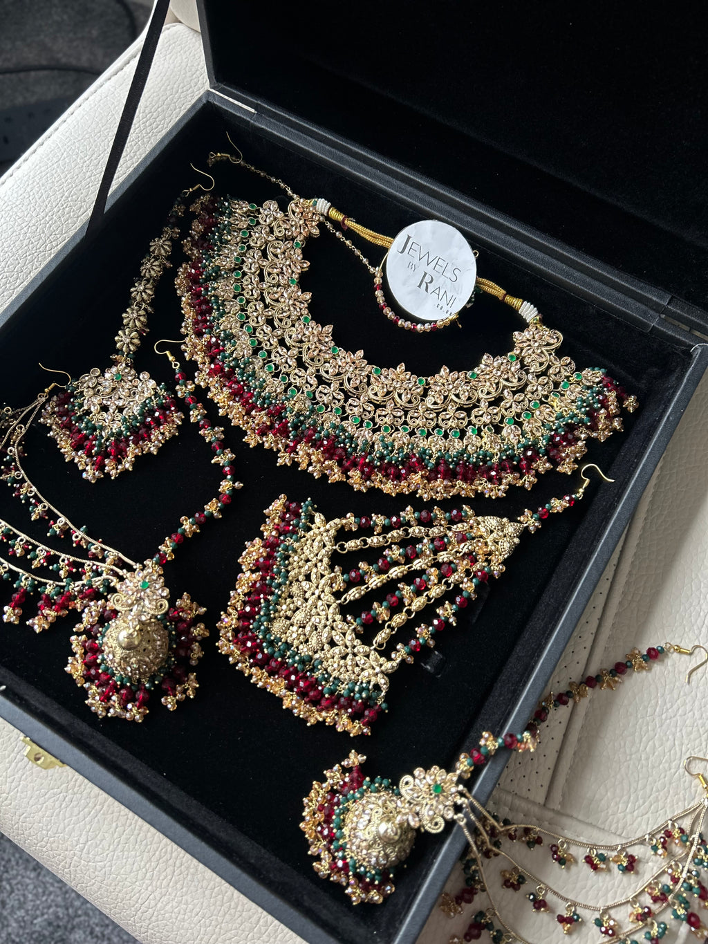 Pre order 6 Weeks - Stunning Detailed Green and Maroon Bridal Jewellery Set - Jewelsbyrani