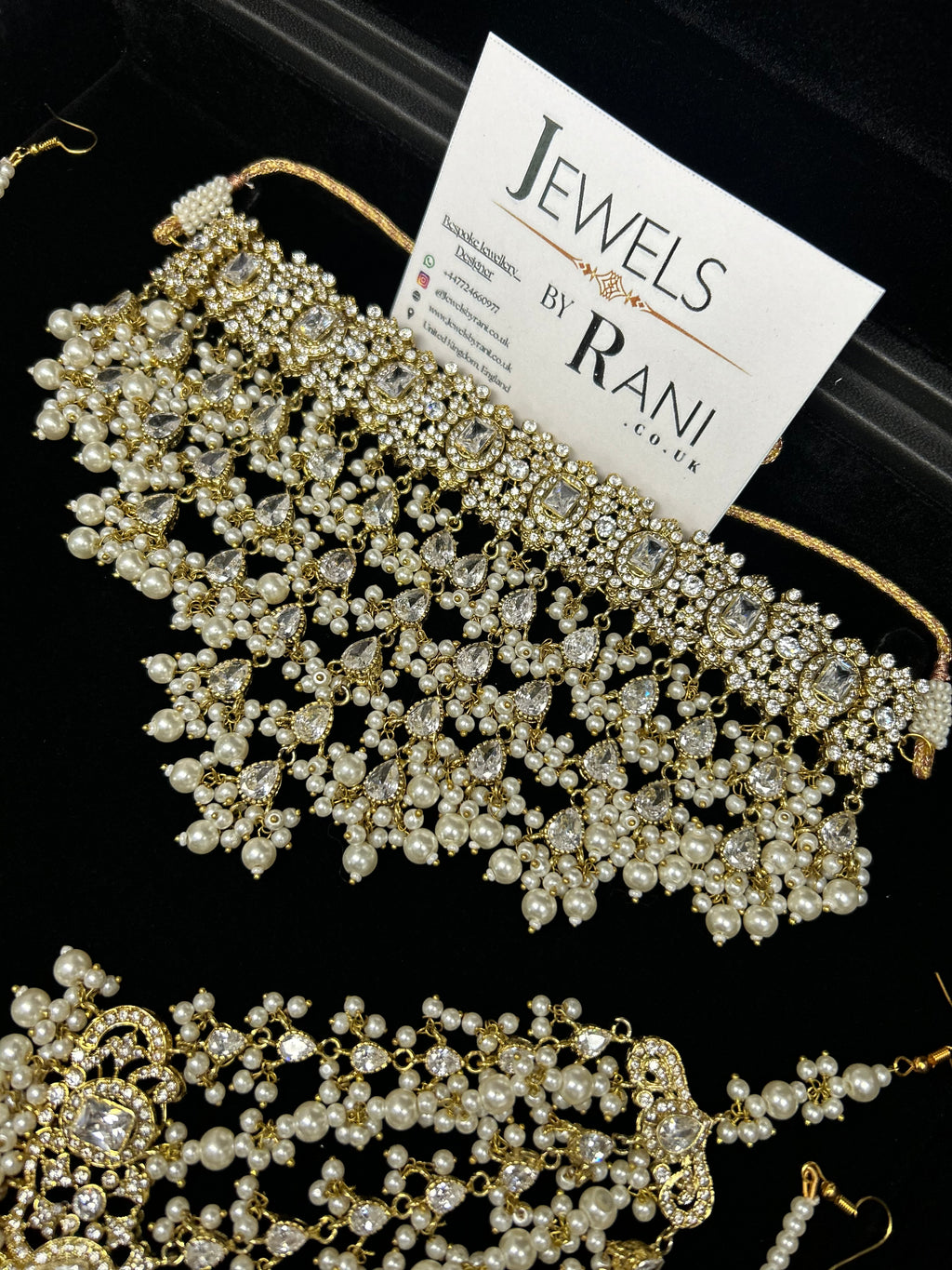 Set 1 - 2026 Gold and White Pearly Dangle Necklace