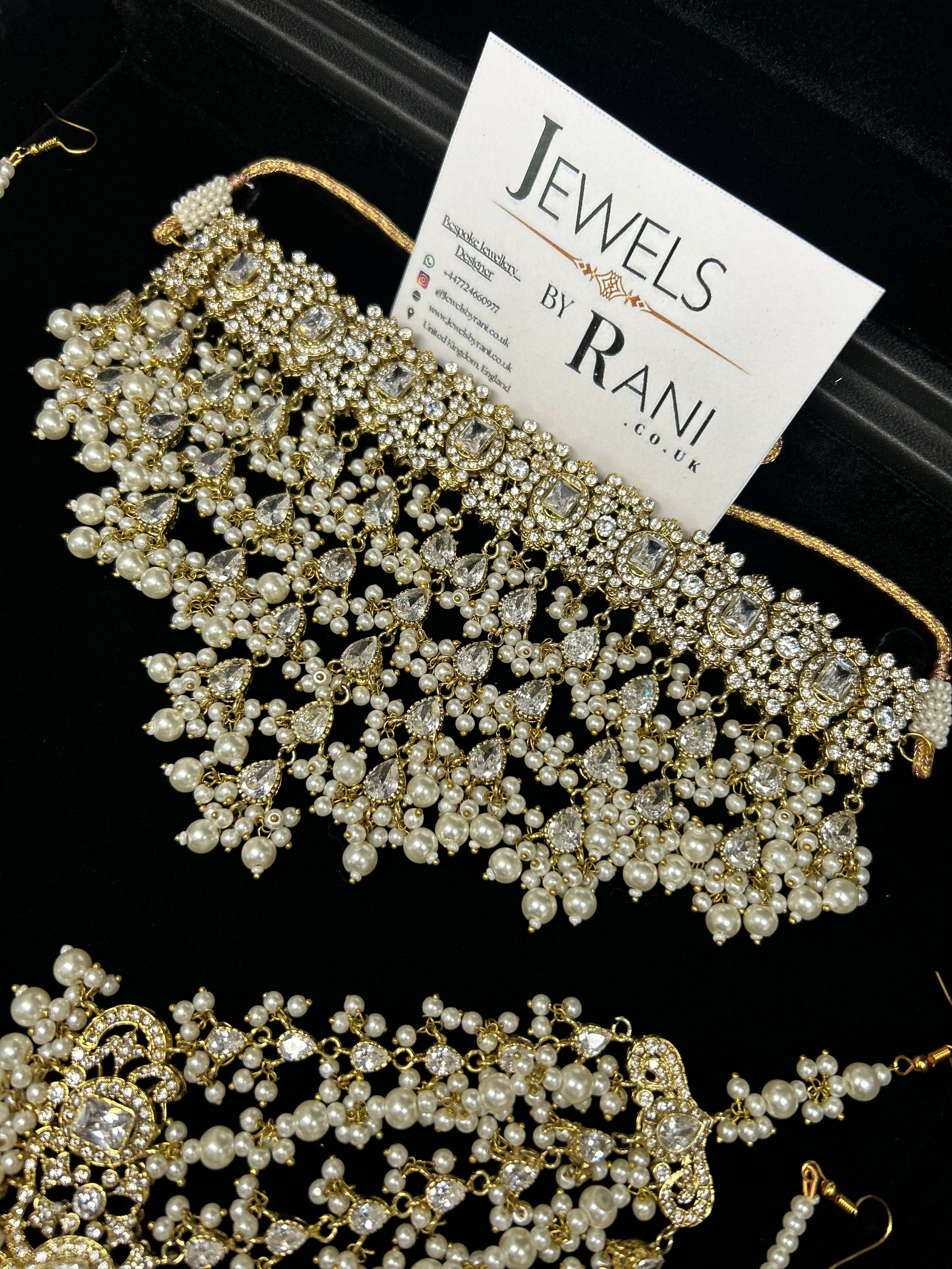 Set 1 - 2026 Gold and White Pearly Dangle Necklace