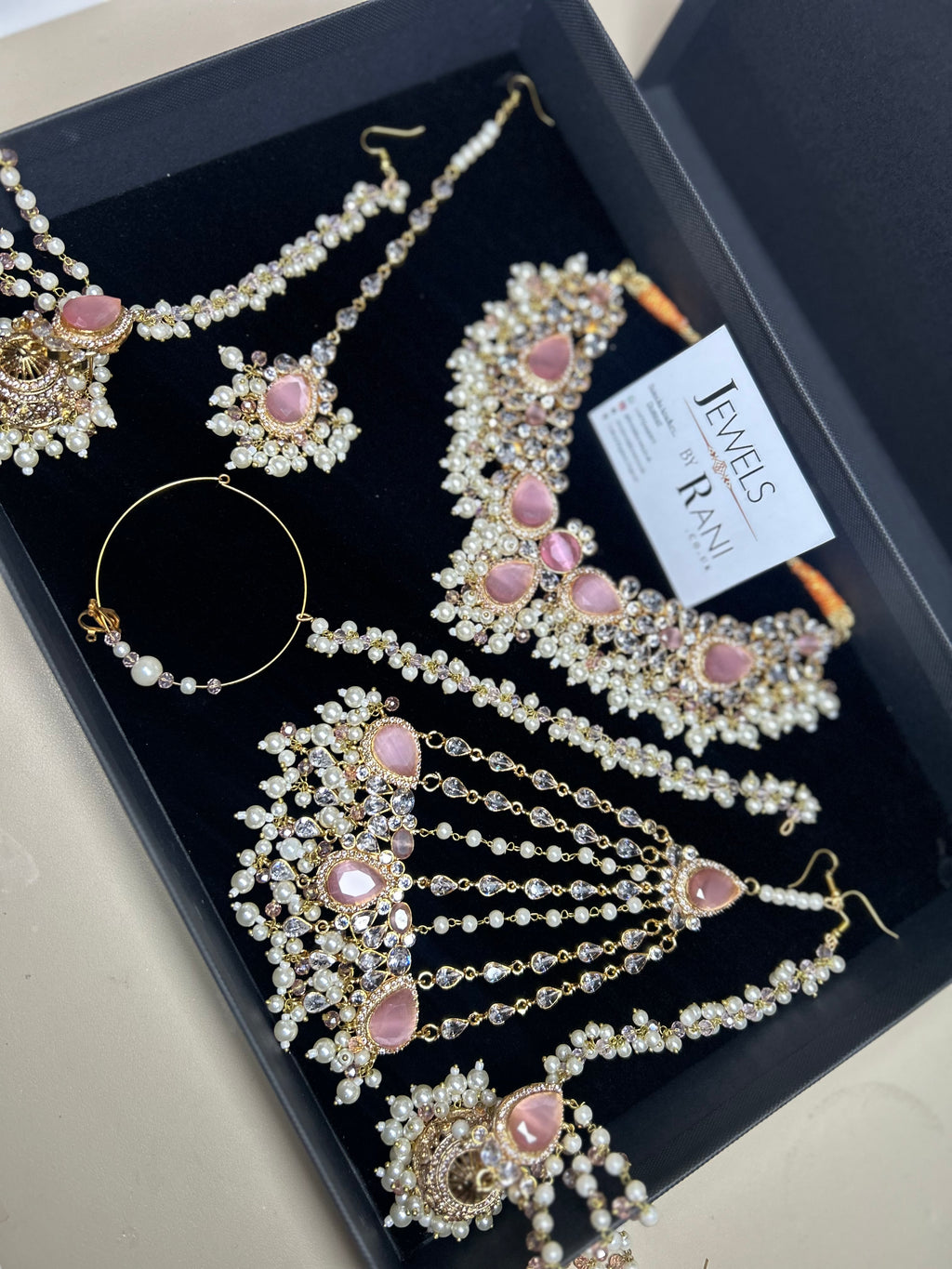 Trending Pink and White Necklace Set - Style 52905