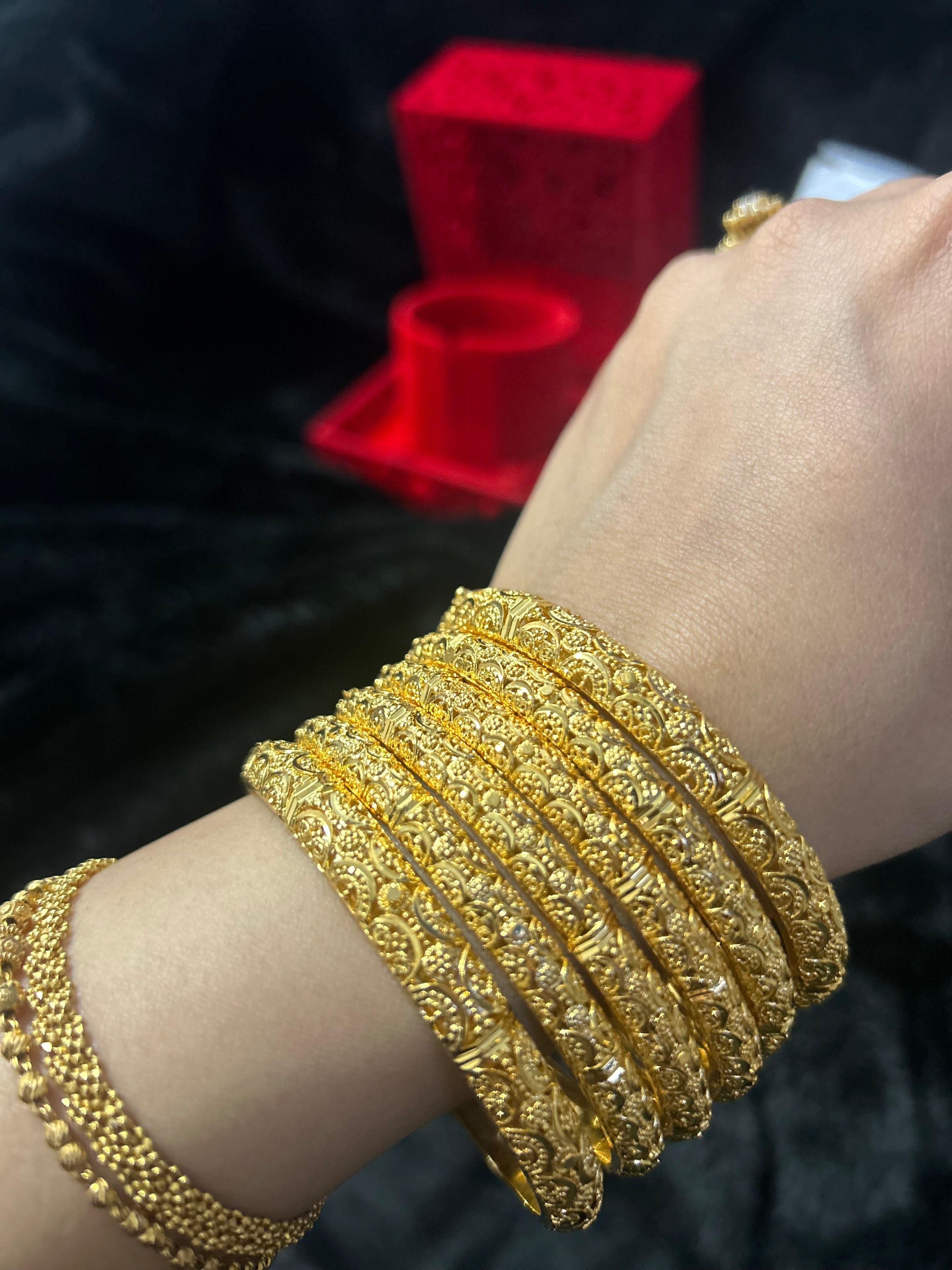 Gold Finish -Noor E Sona - Gold Plated - 6 Bangles