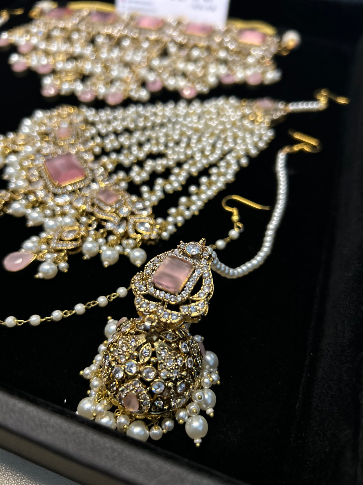 2026 Collection | Pink and White Choker Set - Style 781
