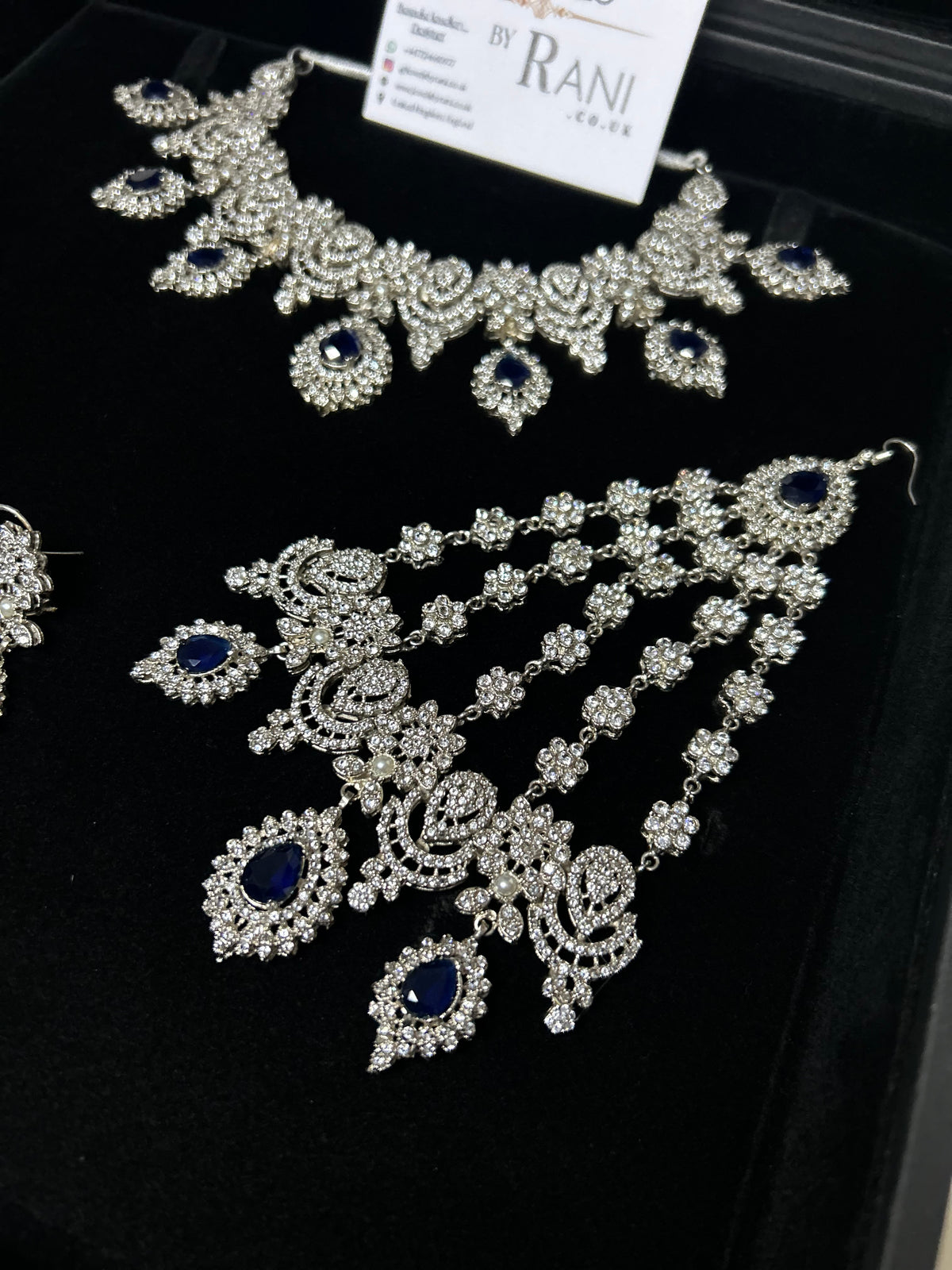 Trending, Royal Blue & Silver Statement Set Style 5207