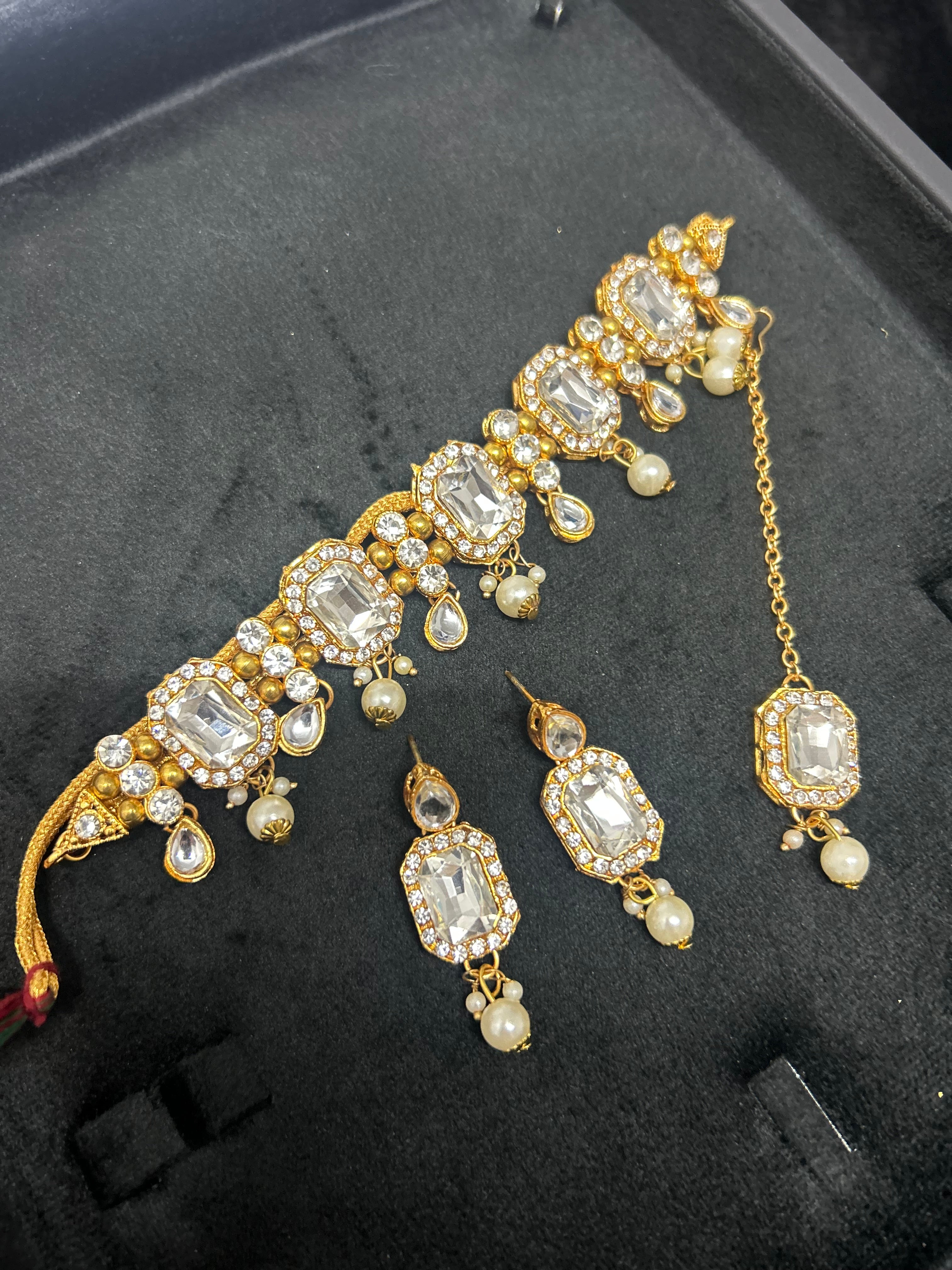 Stunning Light Weight Silver, gold and White Choker with Earrings and Tikka