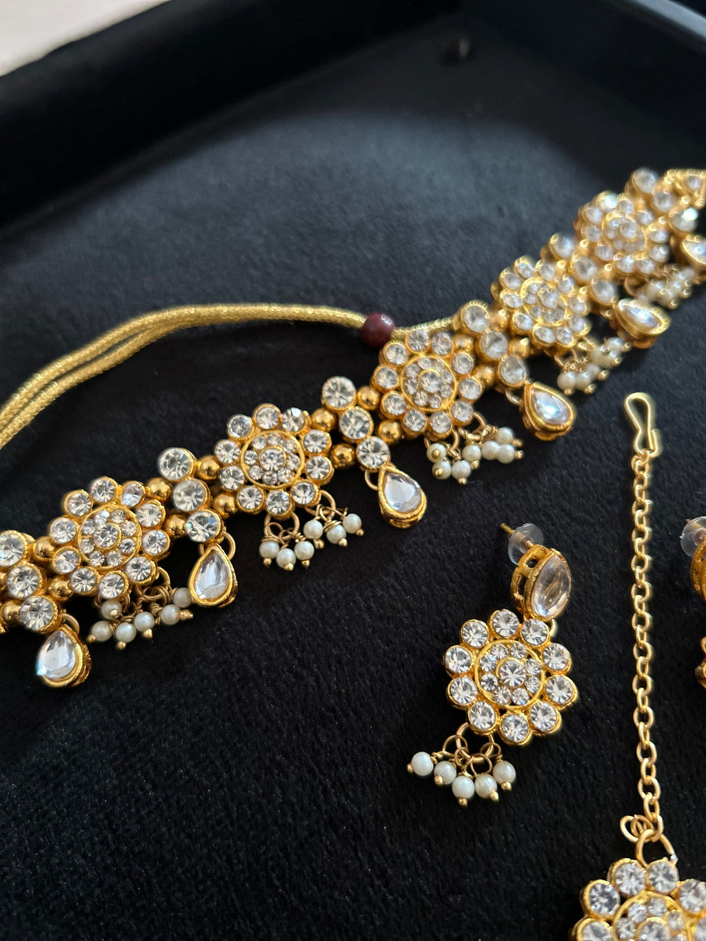 Beautiful Light Weight Silver and White Choker with Earrings and Tikka
