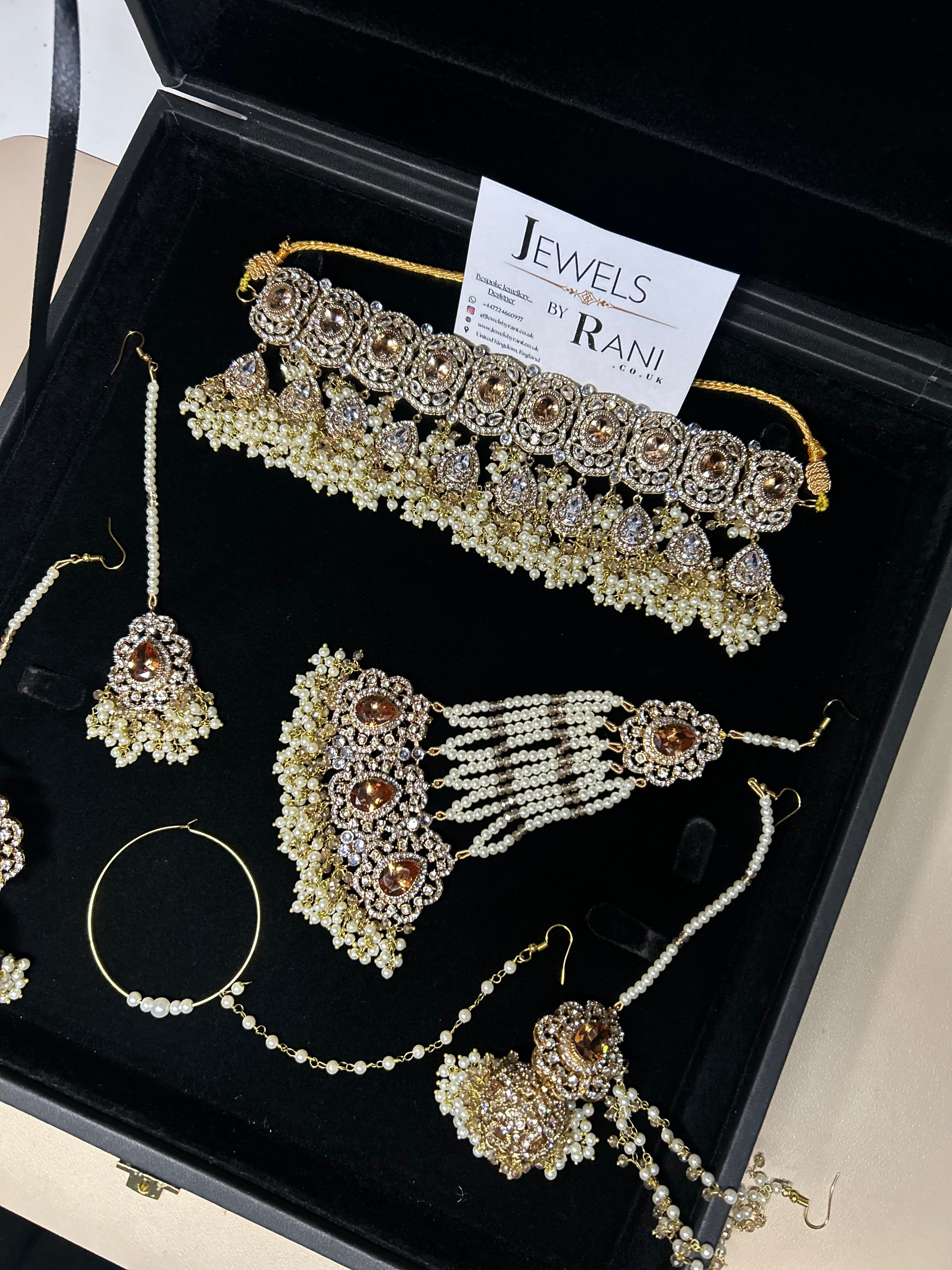 Style 5 - 2026 Gold and White Choker set