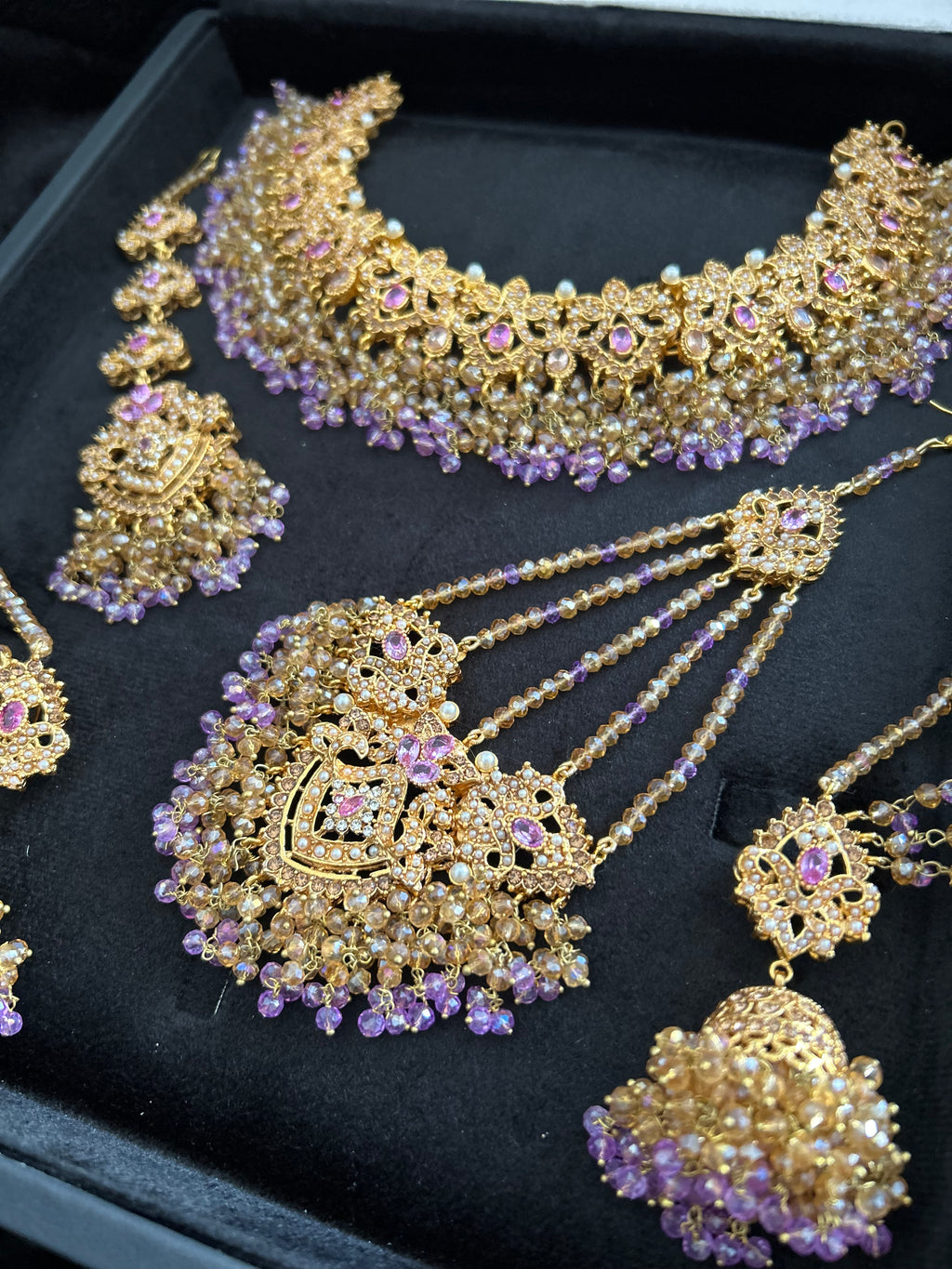 Lilac and Gold Jewellery Set with beautiful small Jhumkies