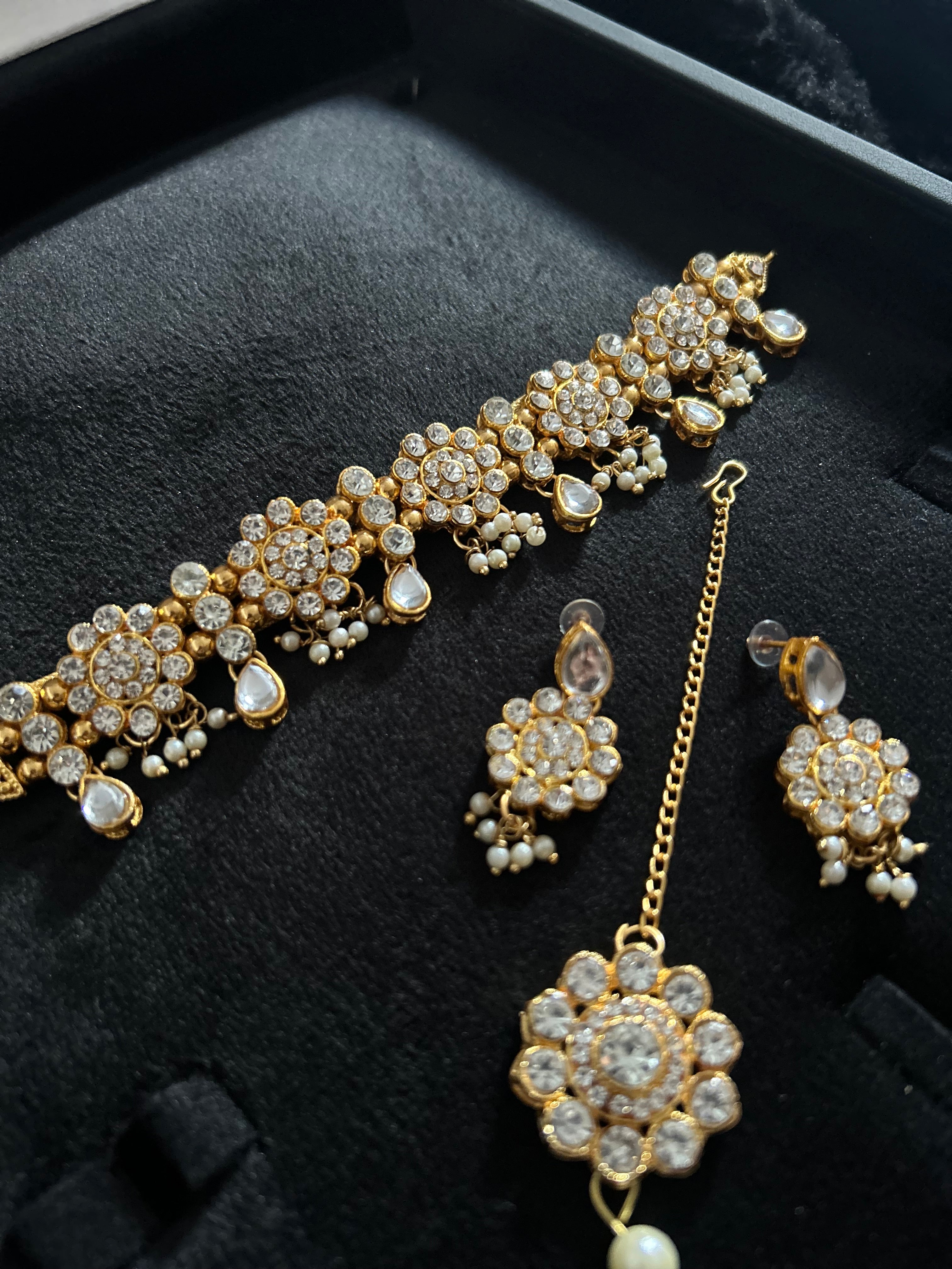 Beautiful Light Weight Silver and White Choker with Earrings and Tikka