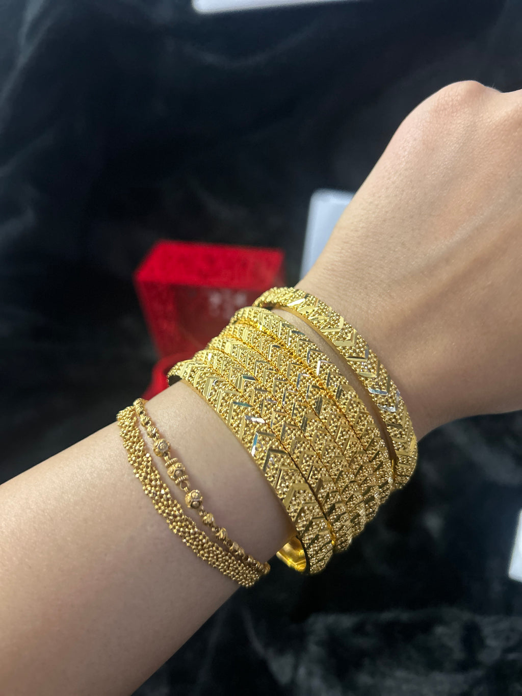 Gold Finish - Noorani Gold Plated - 6 Bangles