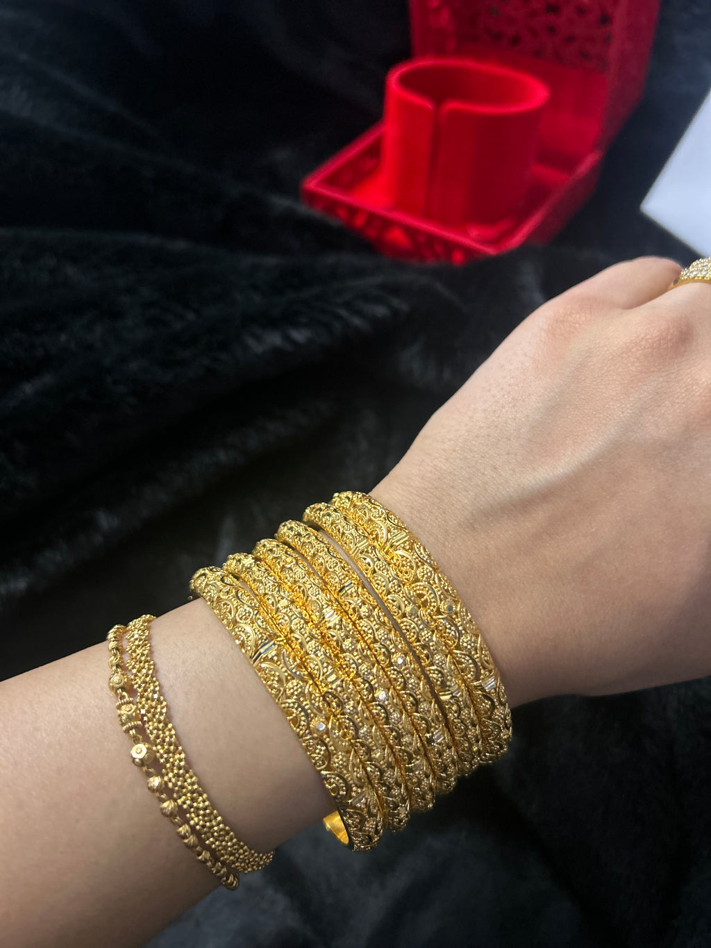 Gold Finish -Noor E Sona - Gold Plated - 6 Bangles