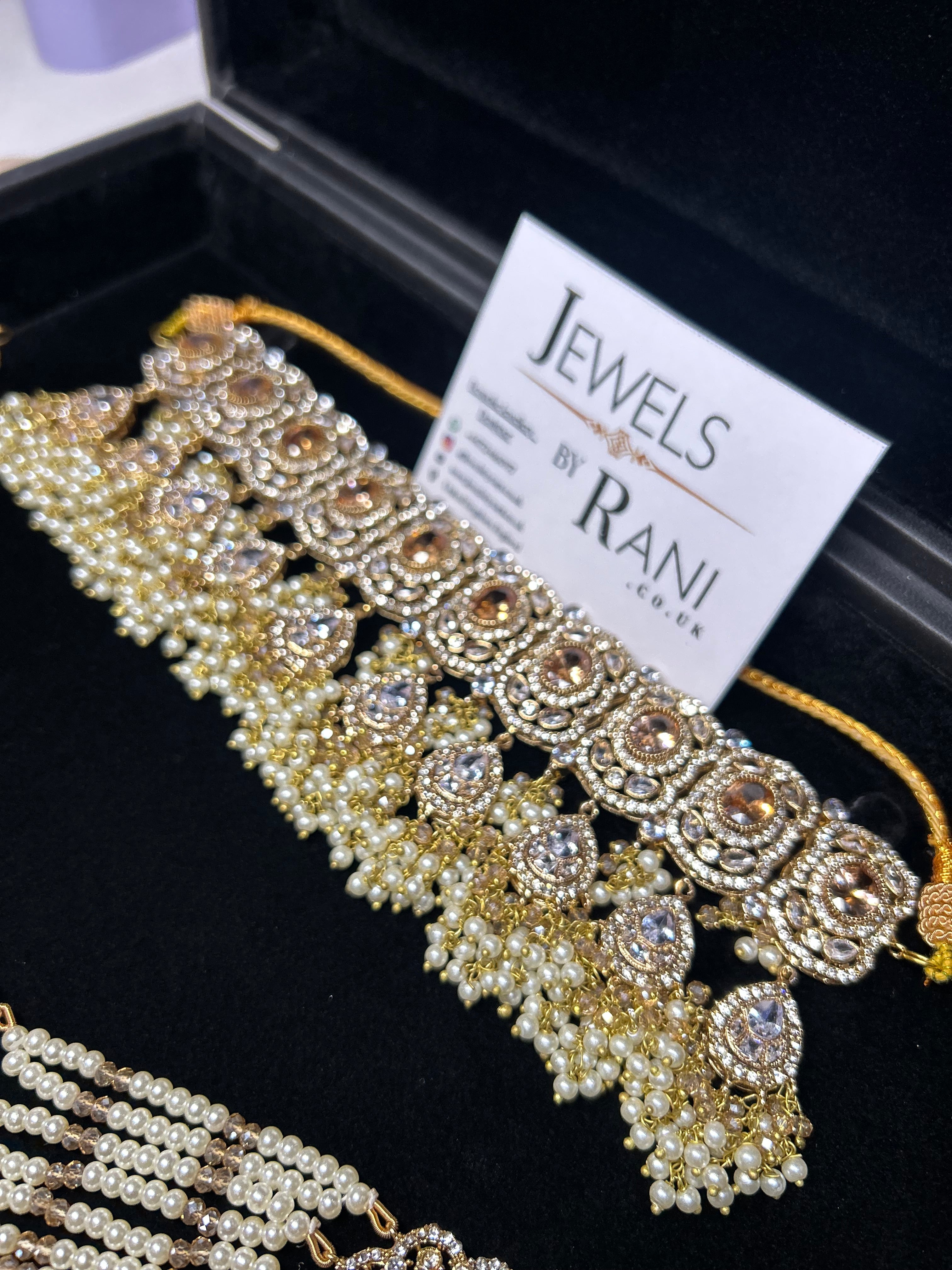 Style 5 - 2026 Gold and White Choker set