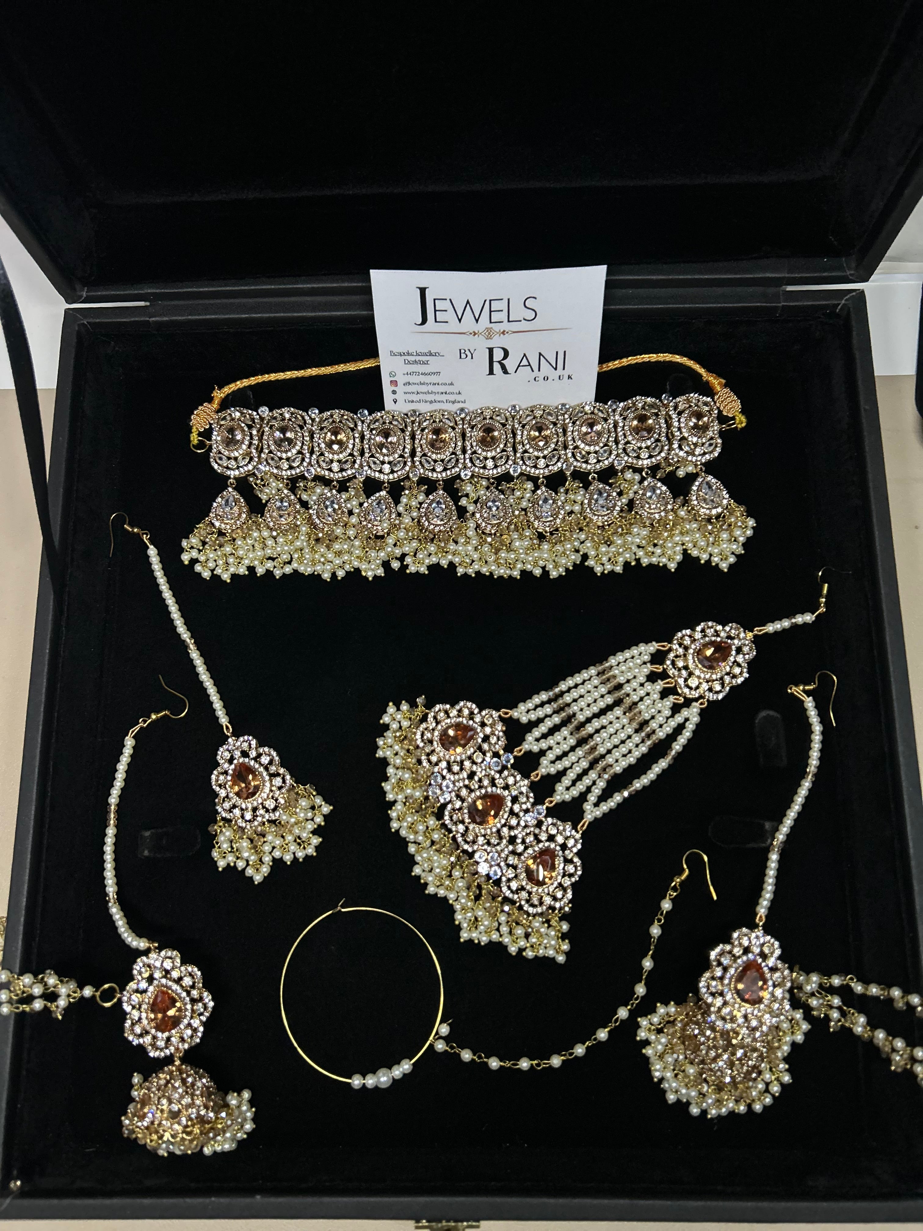 Style 5 - 2026 Gold and White Choker set