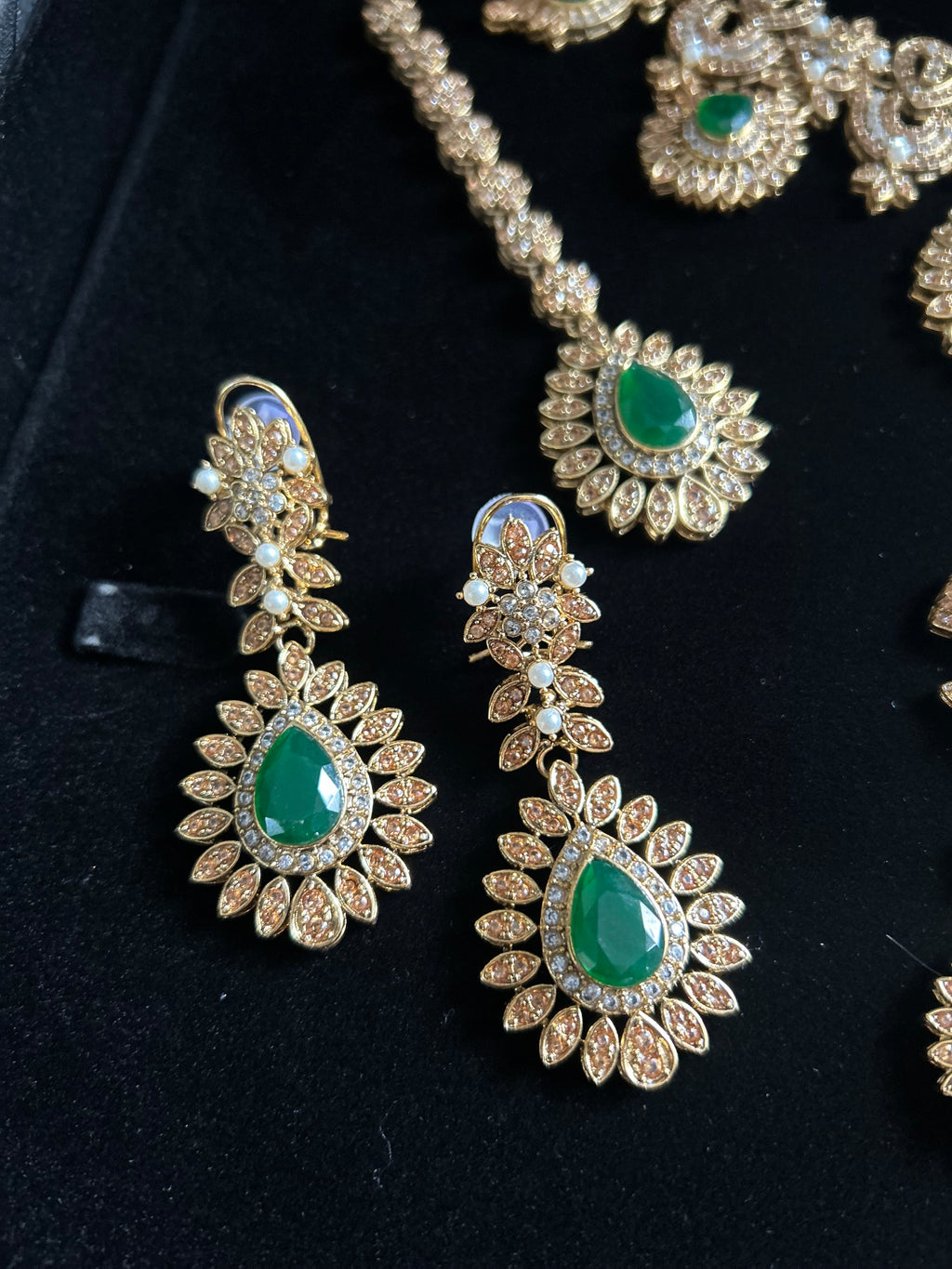 Pre Order- 24crt Gold Plated - Stunning Emerald Green Statement Set