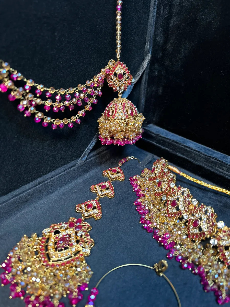 Beautiful Mehndi Choker Hot Pink & Gold Bridal Set - Jewelsbyrani