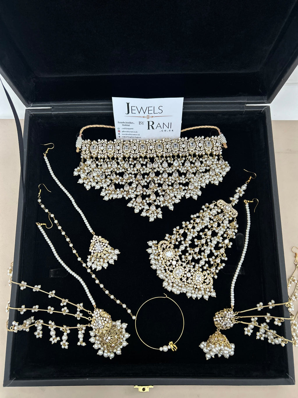 Set 1 - 2026 Gold and White Pearly Dangle Necklace