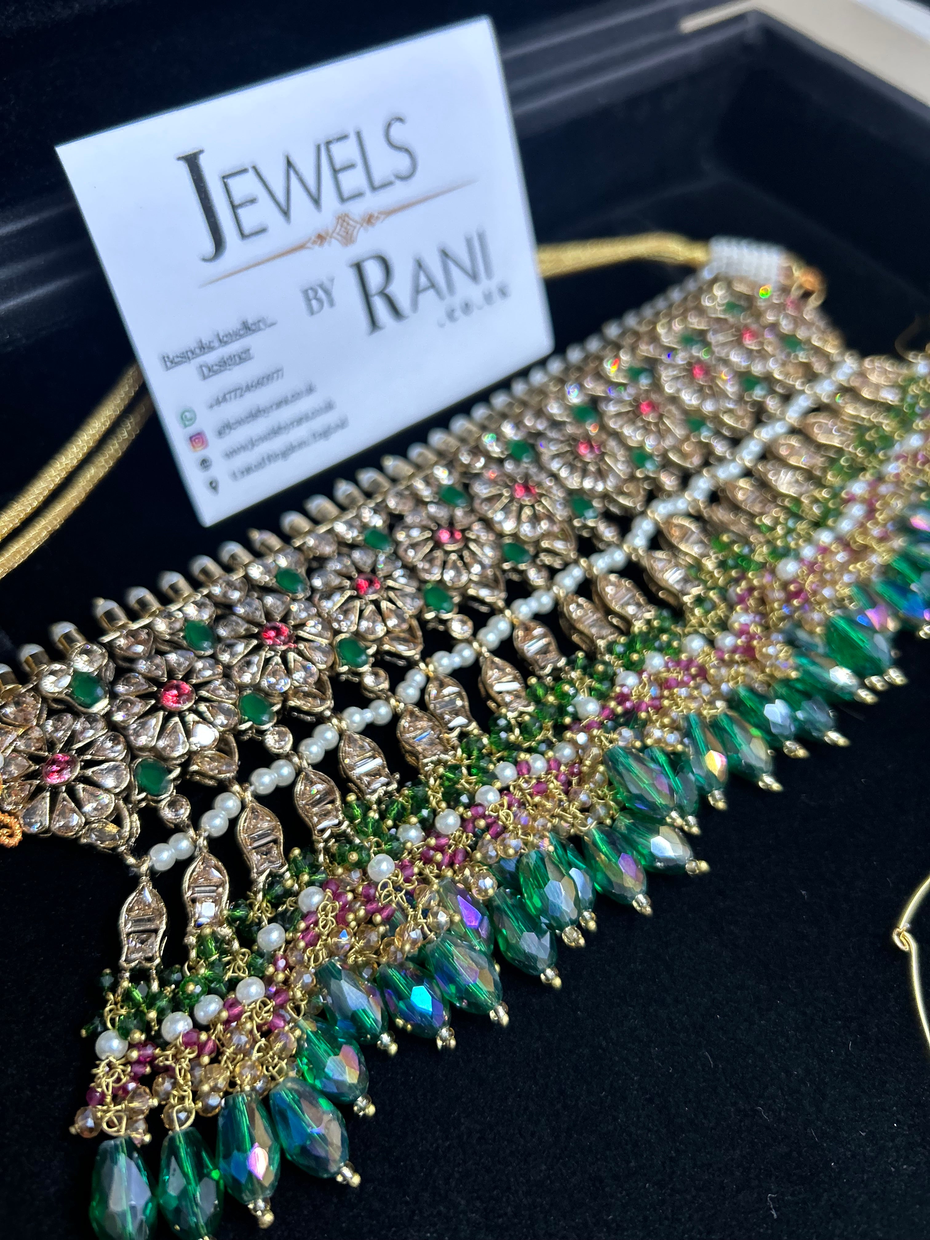 PRE ORDER: 6 Week Making time- Gorgeous Green Mehndi Choker Bridal Jewellery Set - no jhumar