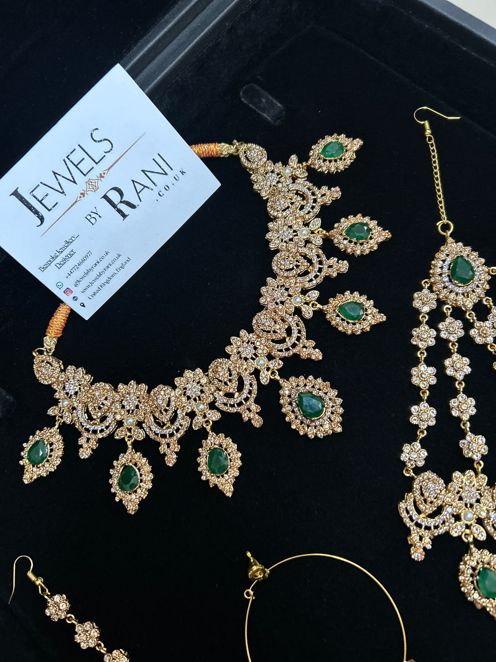 Trending, Emerald Green & Gold Statement Set Style 5207