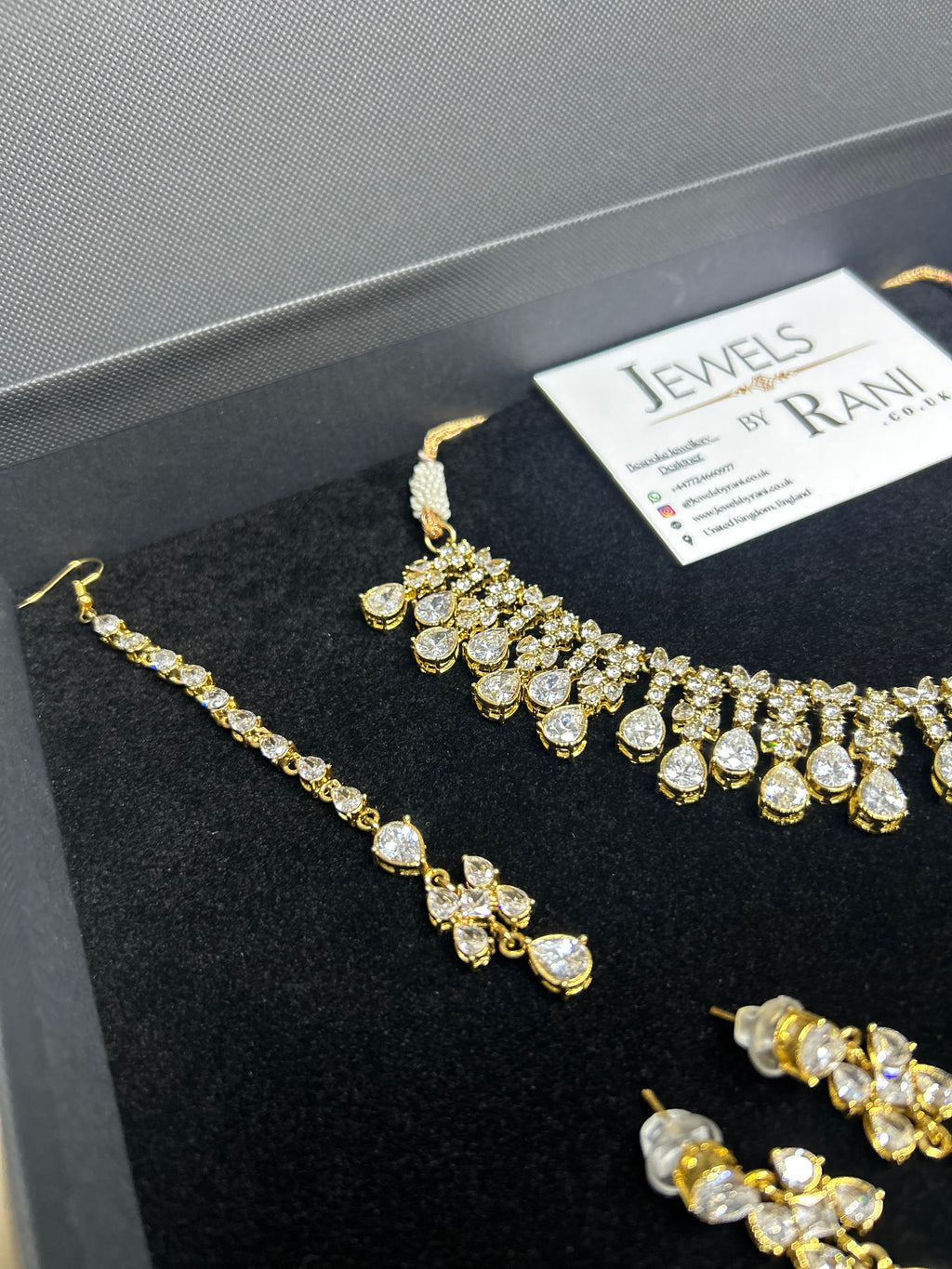 Beautiful Silver Stoned Bridal Jewellery Set 22crt Gold Plated