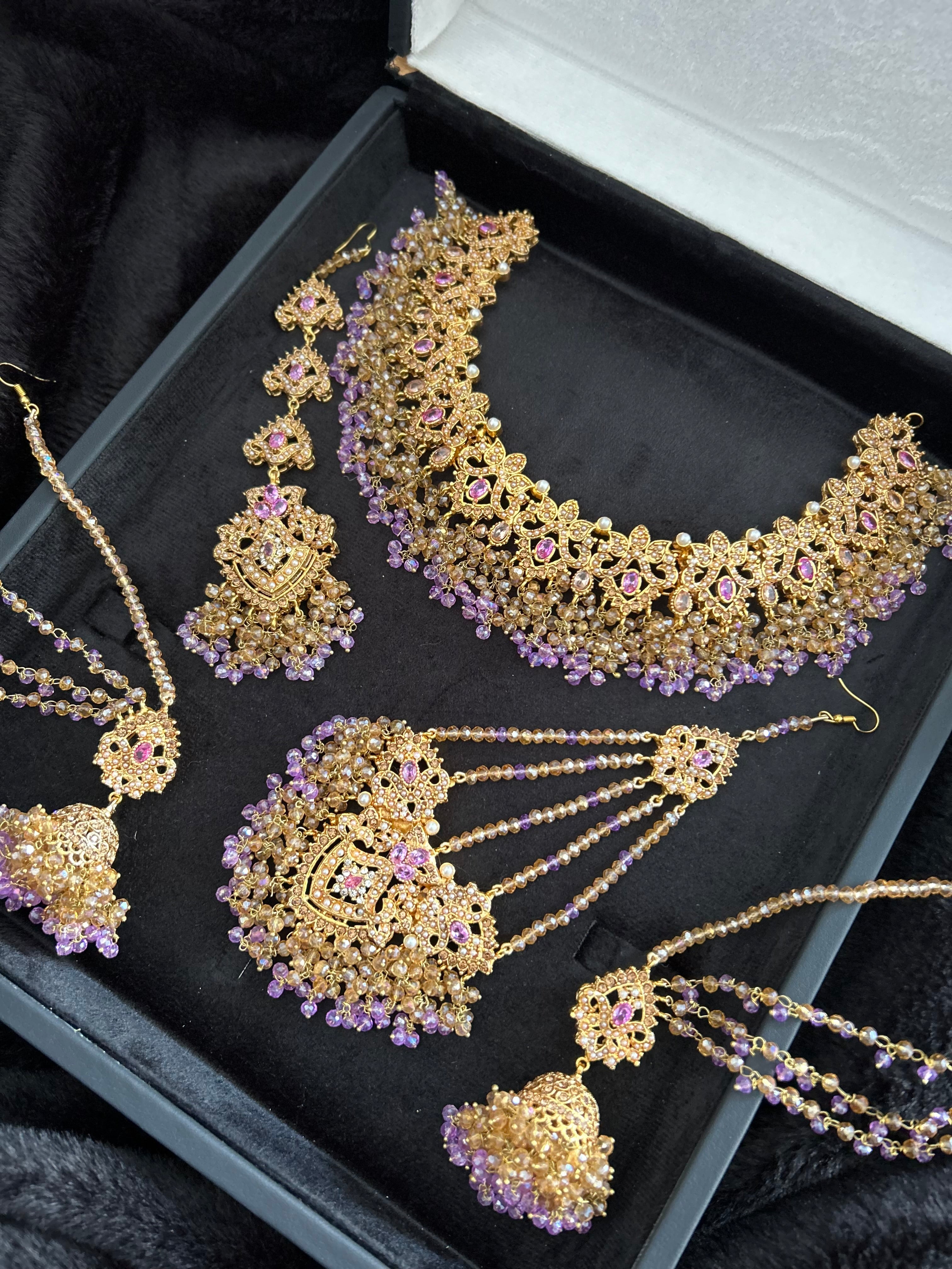 Lilac and Gold Jewellery Set with beautiful small Jhumkies