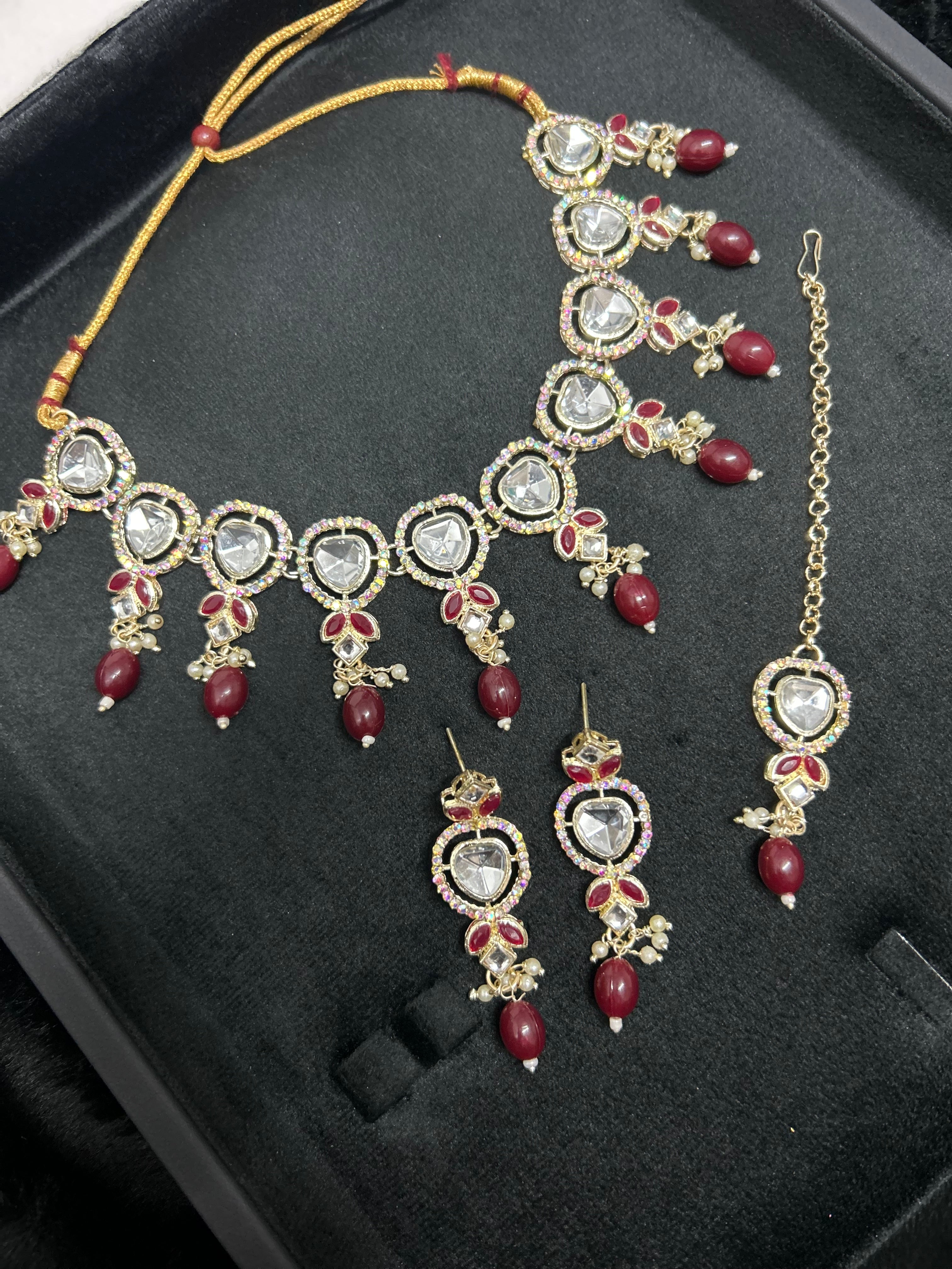 Maroon Light Weight Necklace Set