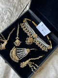 Beautiful Gold and White Choker | Vintage Collection