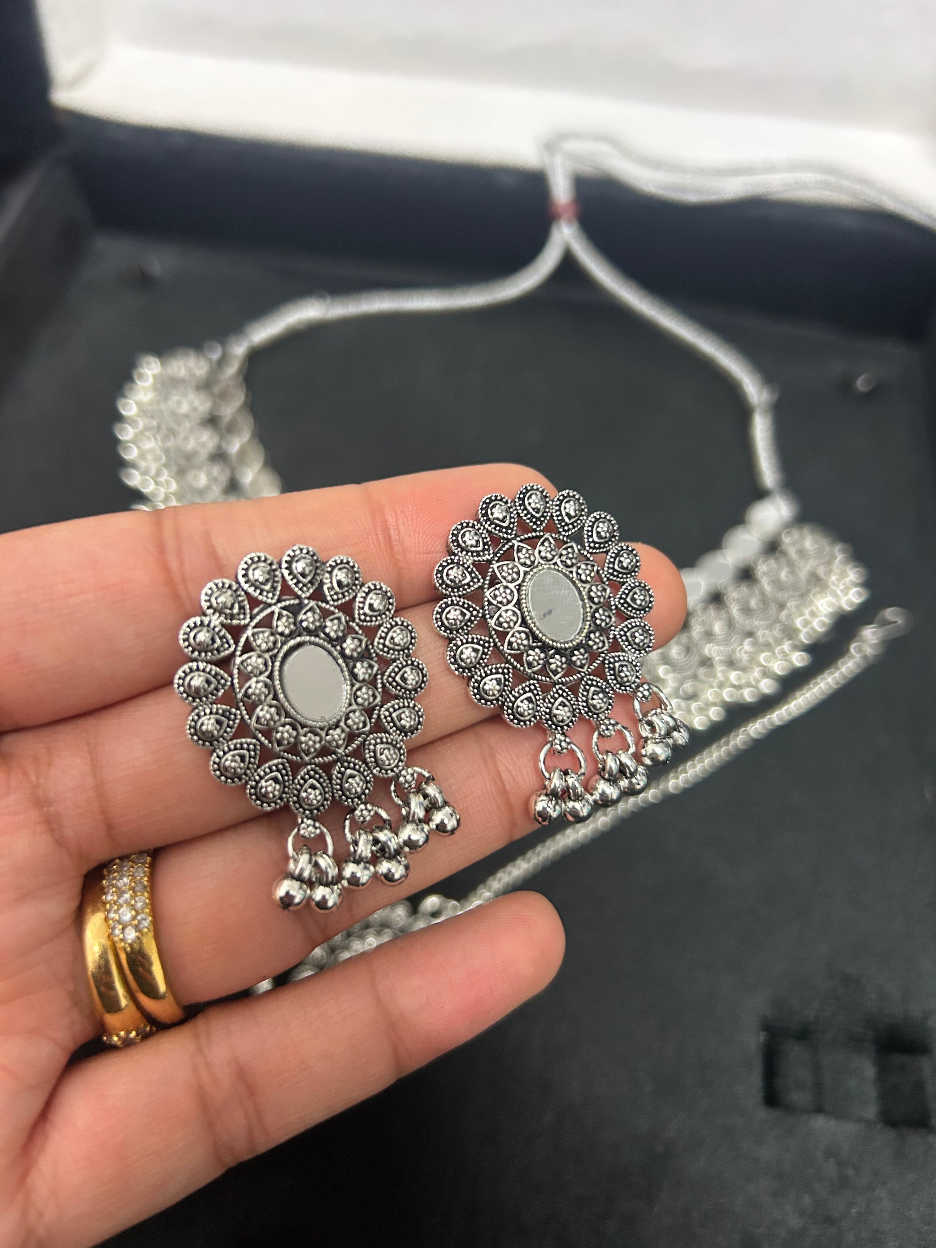 Stylish Silver Necklace