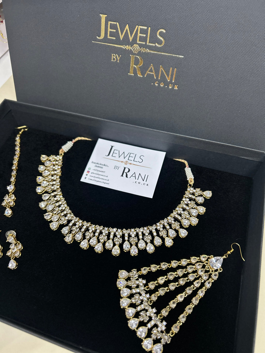 Beautiful Silver Stoned Bridal Jewellery Set 22crt Gold Plated