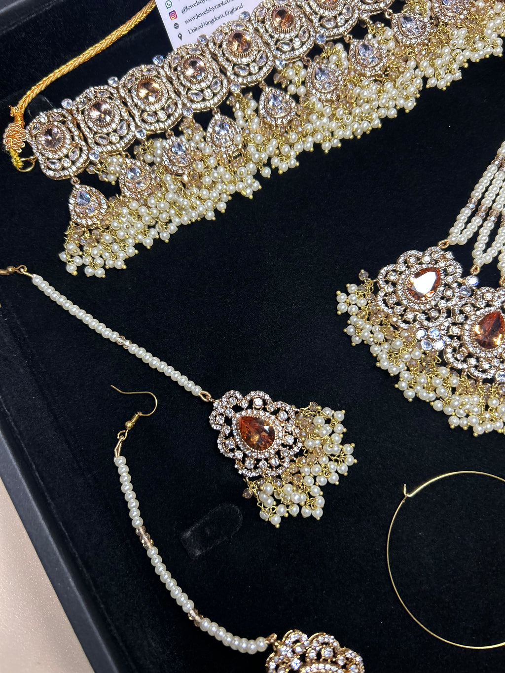 Style 5 - 2026 Gold and White Choker set