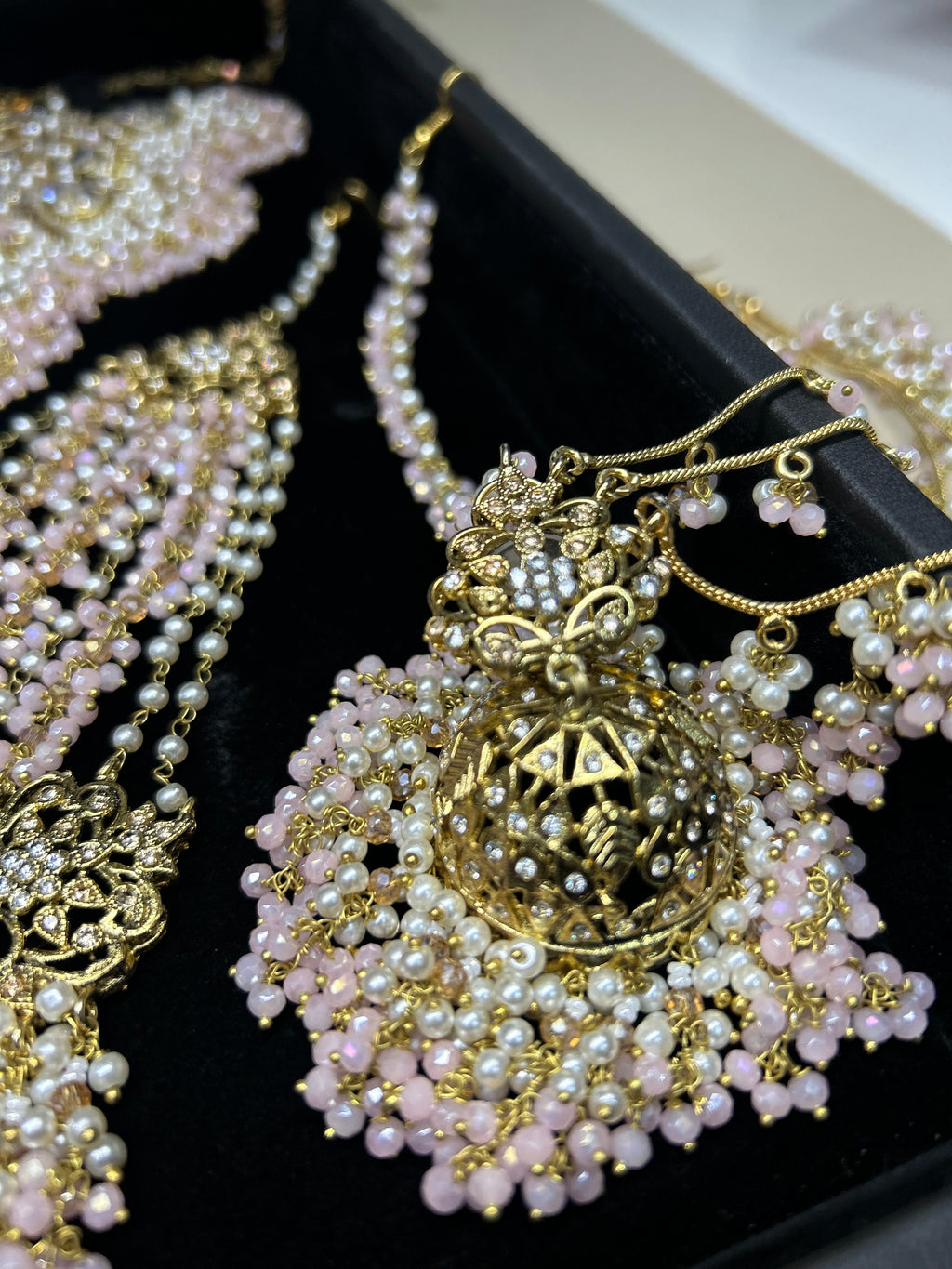 2026 Collection | Pink and White Necklace Set - Style 349