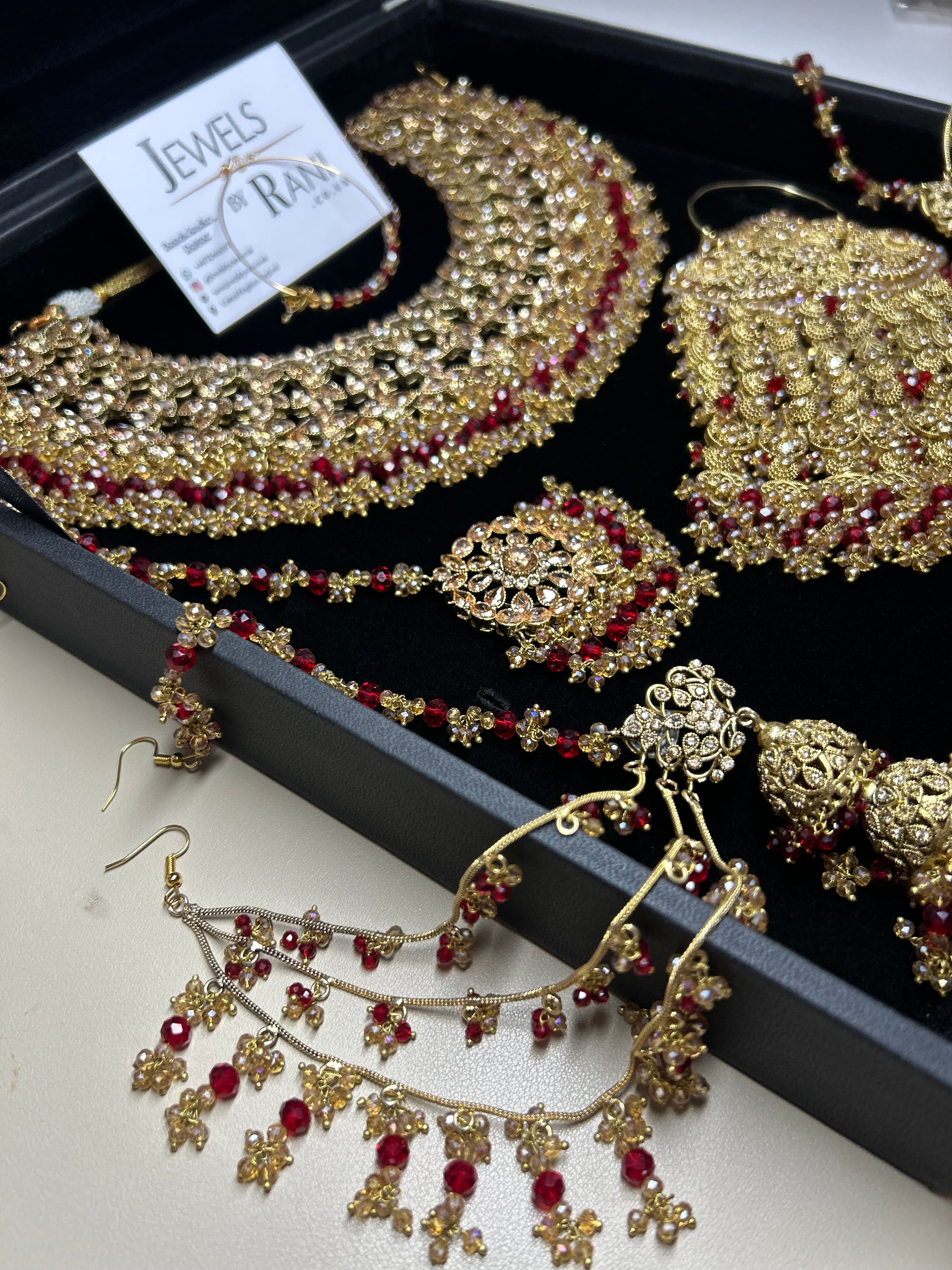 PRE ORDER: 6 Week Making time- Beautiful Deep Red & Gold 22 crt Gold Plated Bridal Jewellery Set