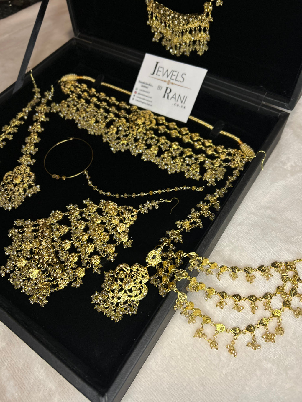 Vintage 22crt Gold Plated Gold Choker Set Mala Style 3859