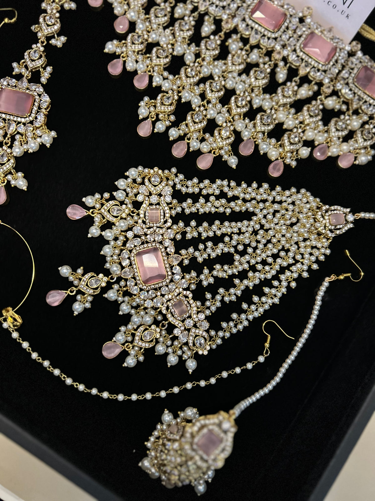 2026 Collection | Pink and White Choker Set - Style 781