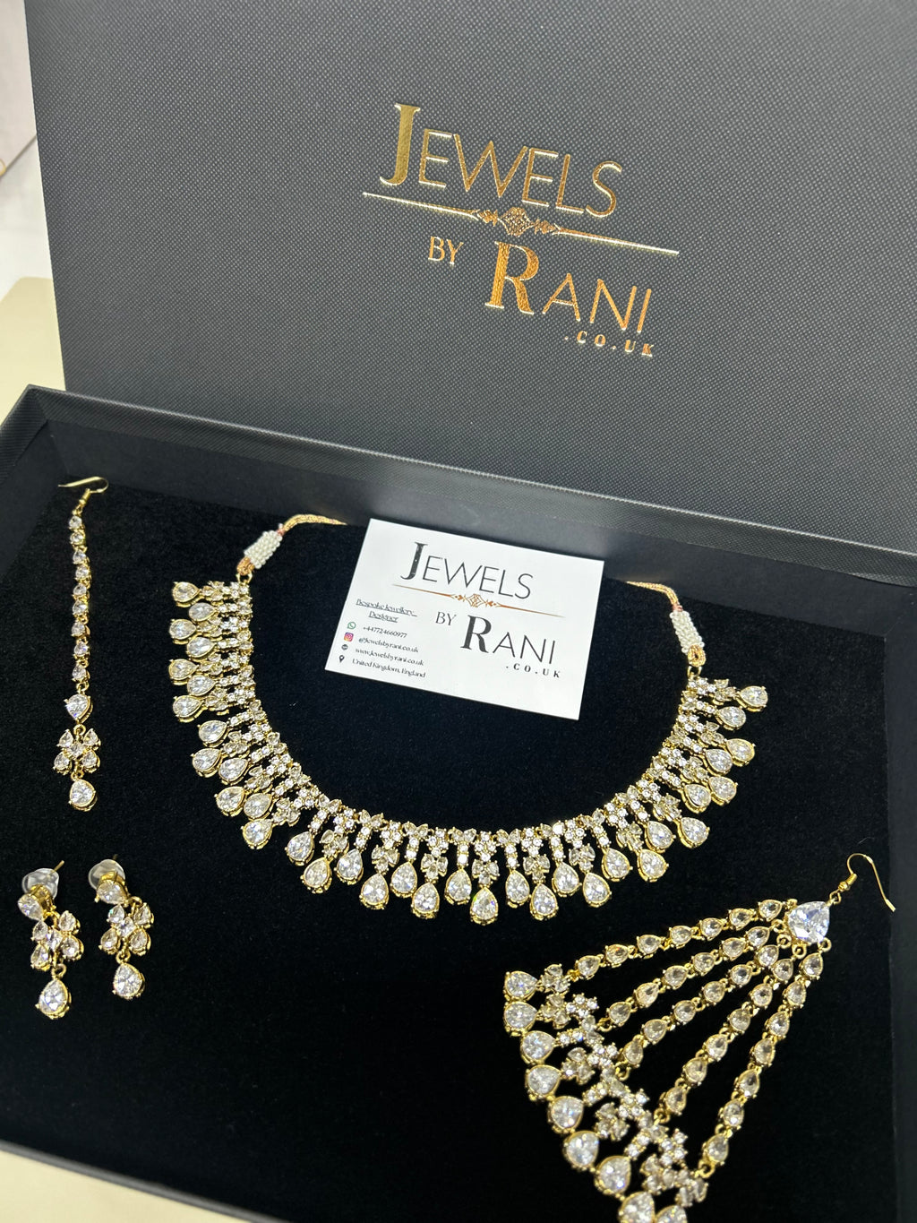 Beautiful Silver Stoned Bridal Jewellery Set 22crt Gold Plated
