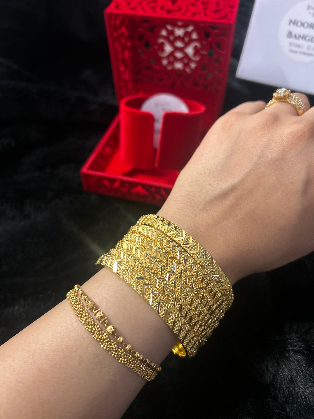 Gold Finish - Noorani Gold Plated - 6 Bangles