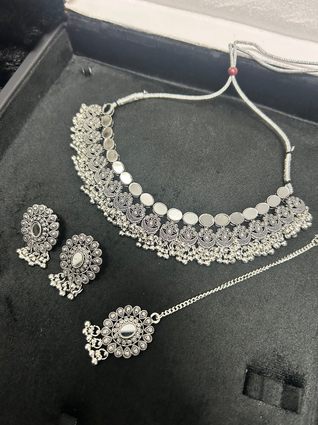 Stylish Silver Necklace
