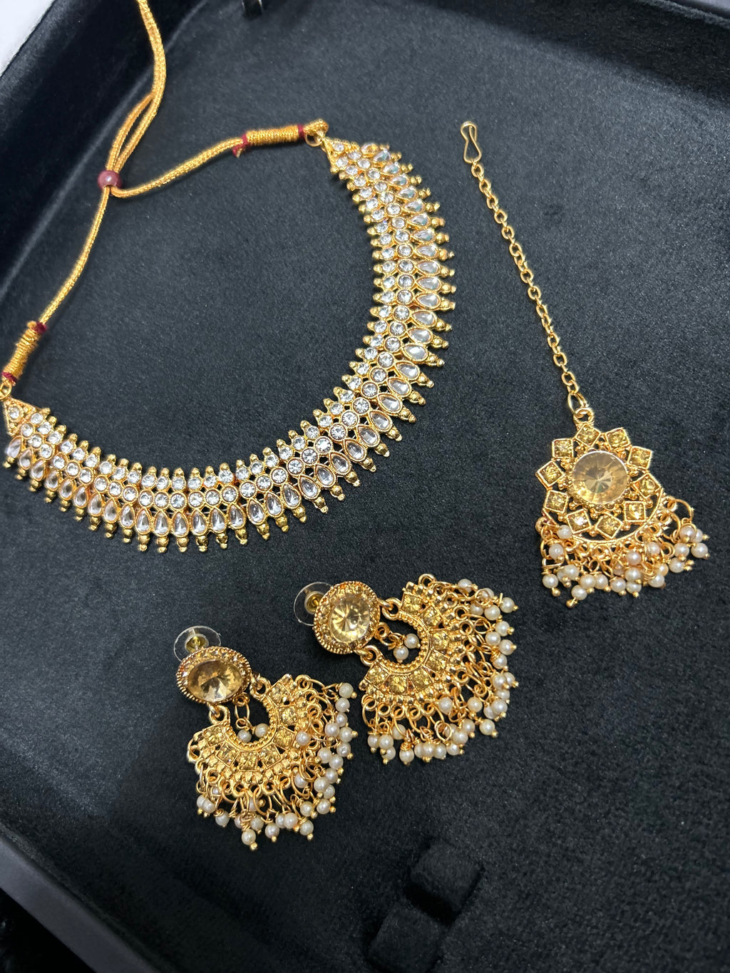 Stunning Light Weight Silver, gold and White Necklace with Earrings and Tikka