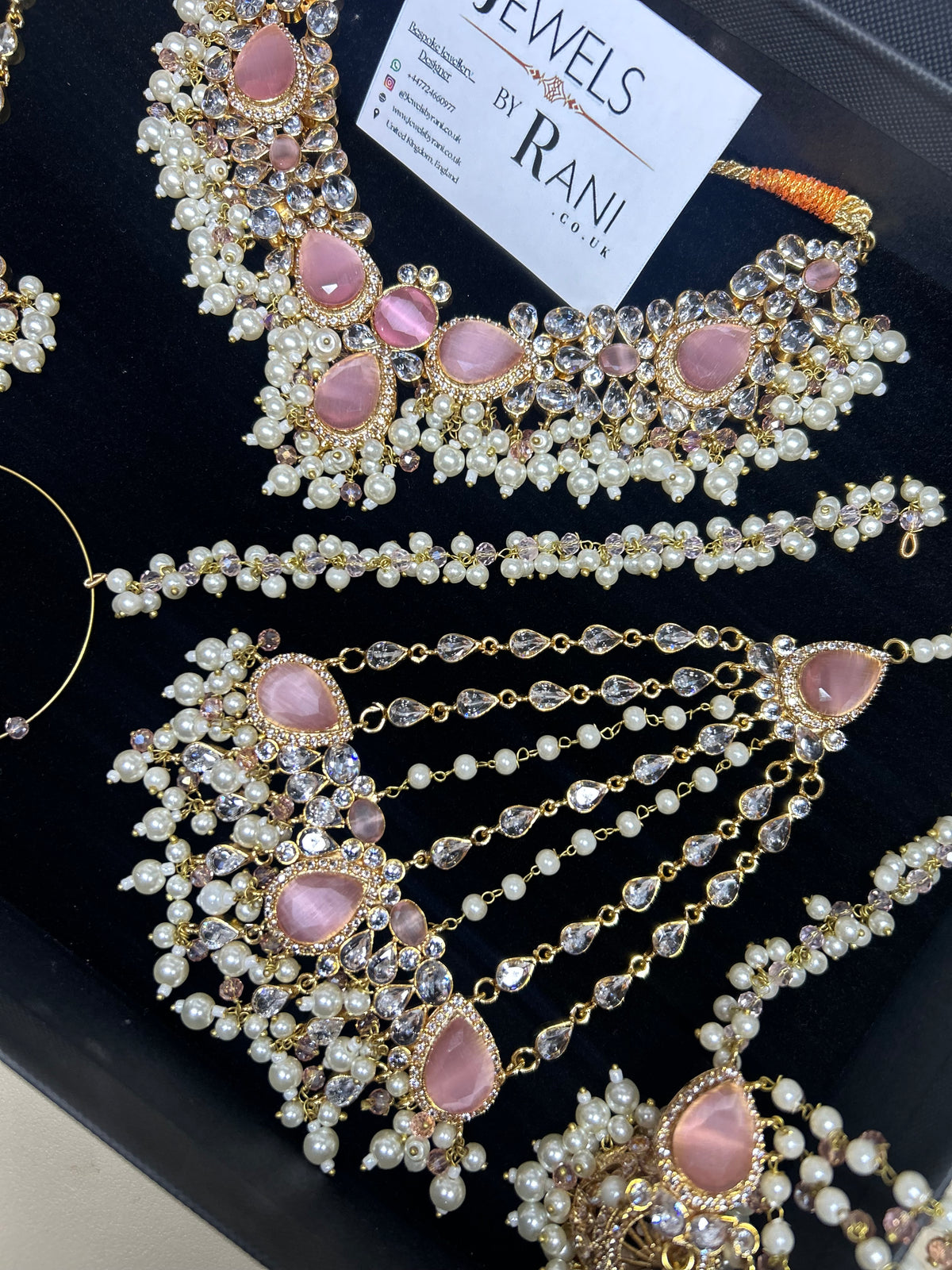Trending Pink and White Necklace Set - Style 52905