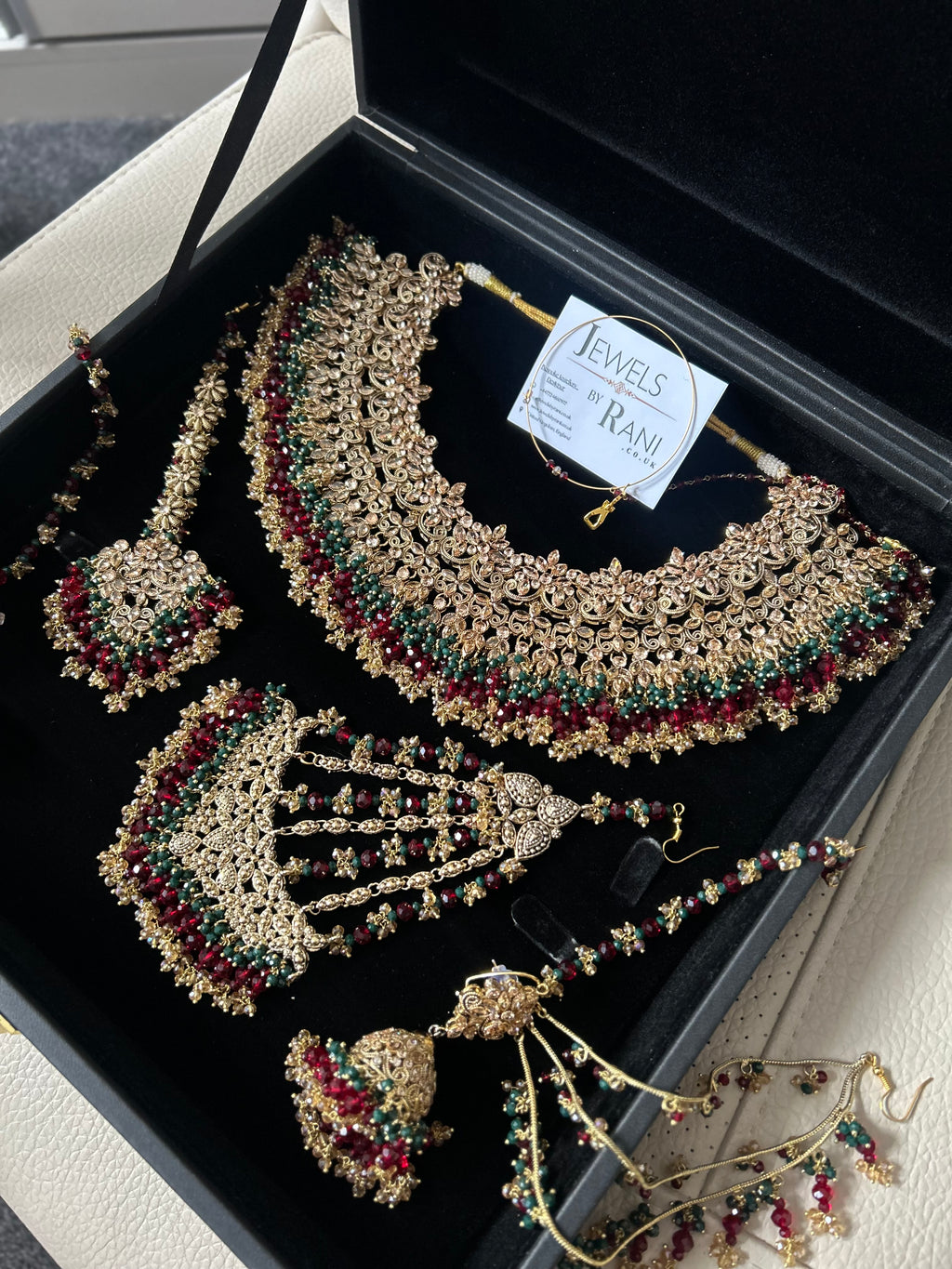 Pre order 6 Weeks - Stunning Detailed Green and Maroon Bridal Jewellery Set Larger Necklace