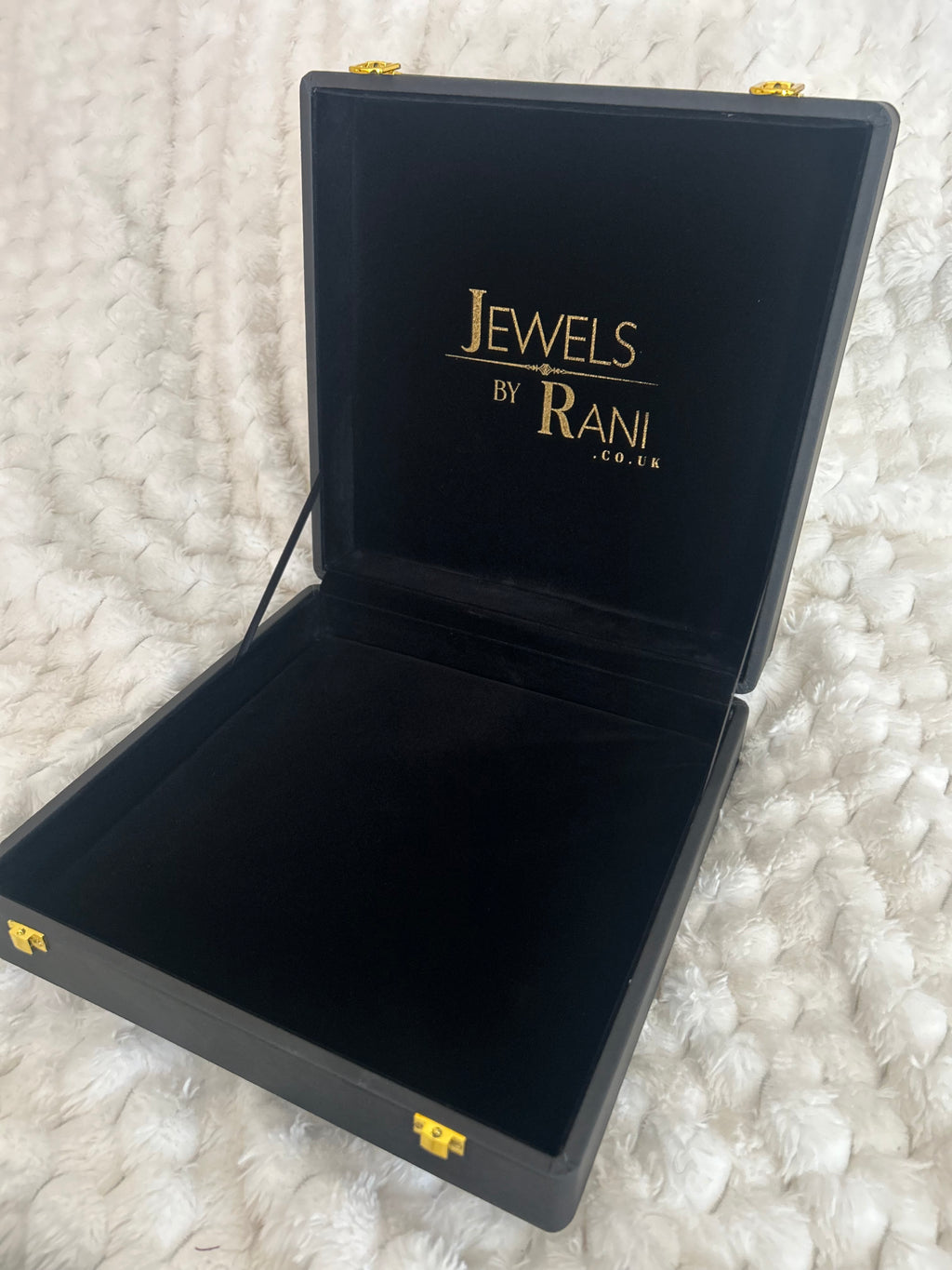 Velvet Jewellery Box 12’’ x 12’’ (inch)