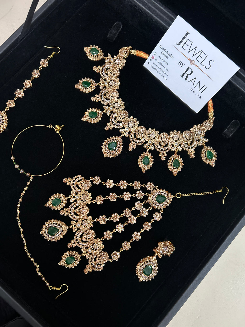 Trending, Emerald Green & Gold Statement Set Style 5207