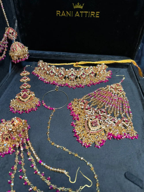 Beautiful Mehndi Choker Hot Pink & Gold Bridal Set - Jewelsbyrani