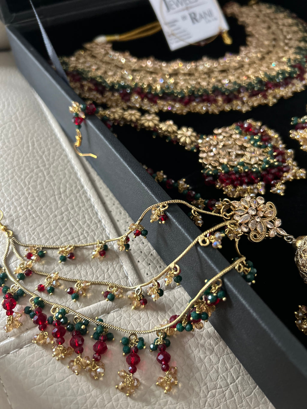 Pre order 6 Weeks - Stunning Detailed Green and Maroon Bridal Jewellery Set Larger Necklace