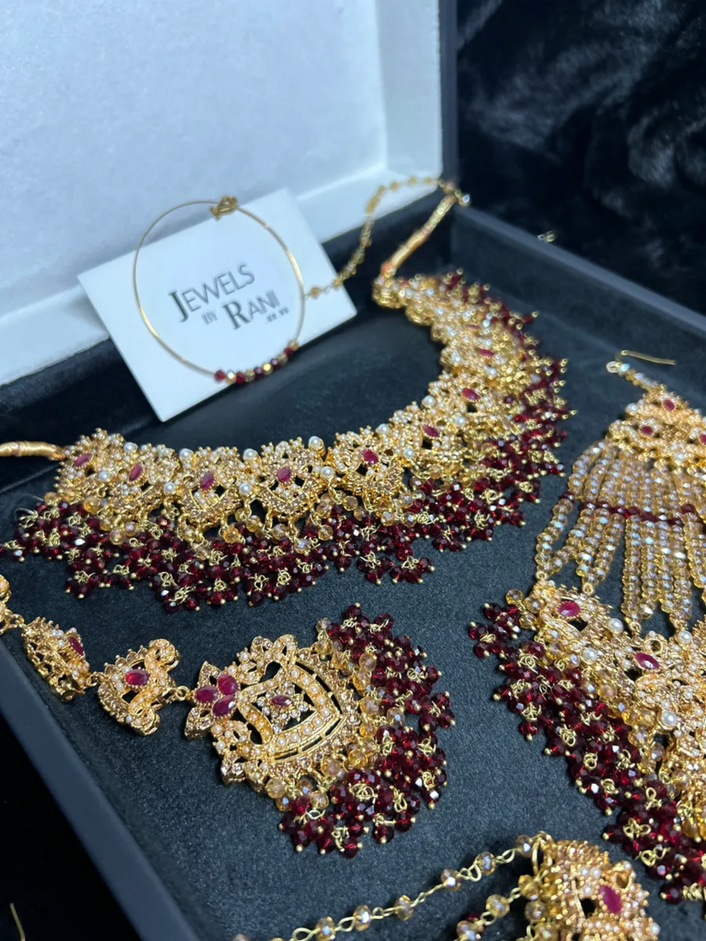Beautiful Gold & Maroon Pakistani Bridal set, with heavily beaded earrings & tikka. - Jewelsbyrani