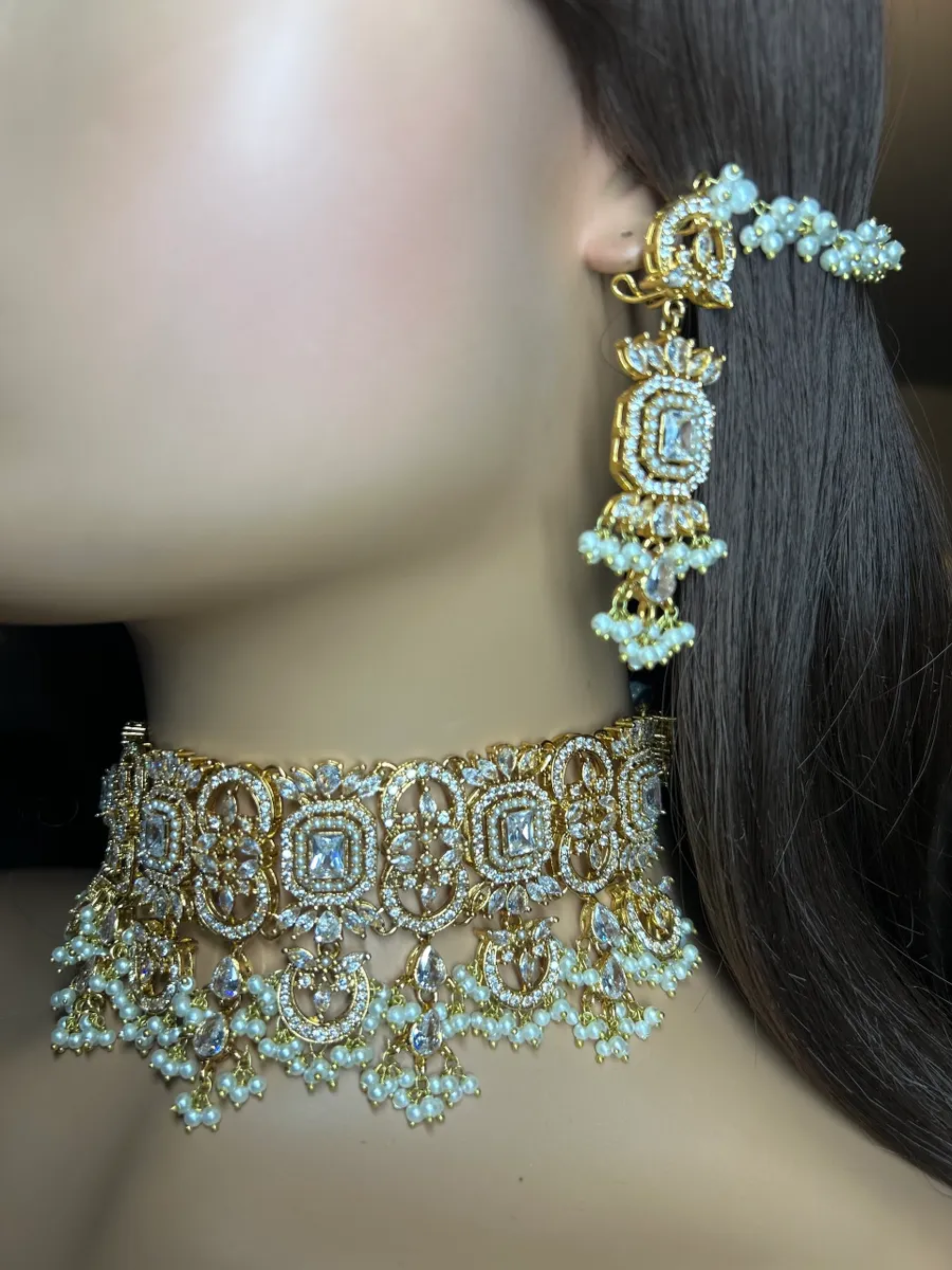 Pre Order 6 Weeks - Beautiful Pearly White & Gold 24crt Gold Plated Bridal Jewellery Set