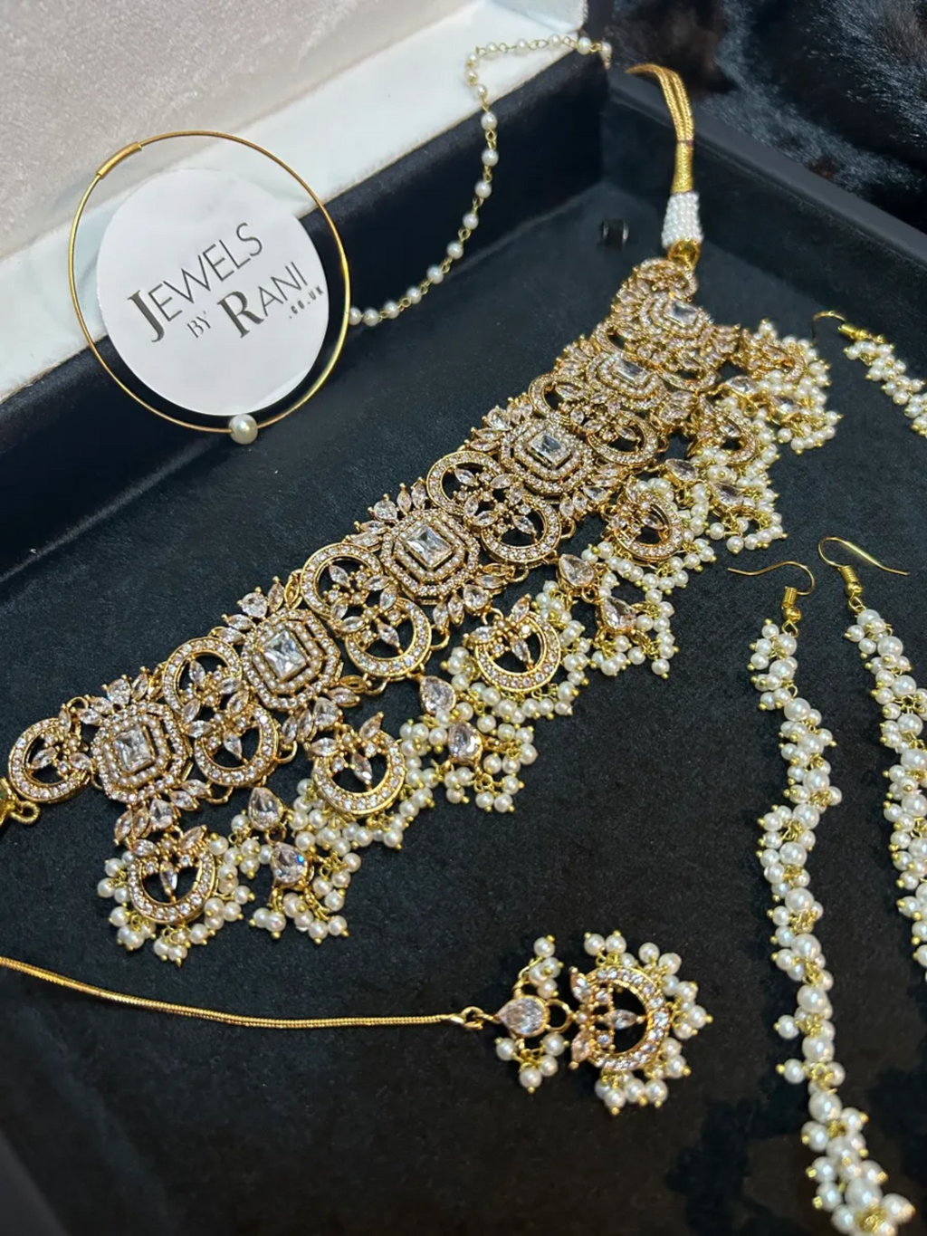 Pre Order 6 Weeks - Beautiful Pearly White & Gold 24crt Gold Plated Bridal Jewellery Set - Jewelsbyrani
