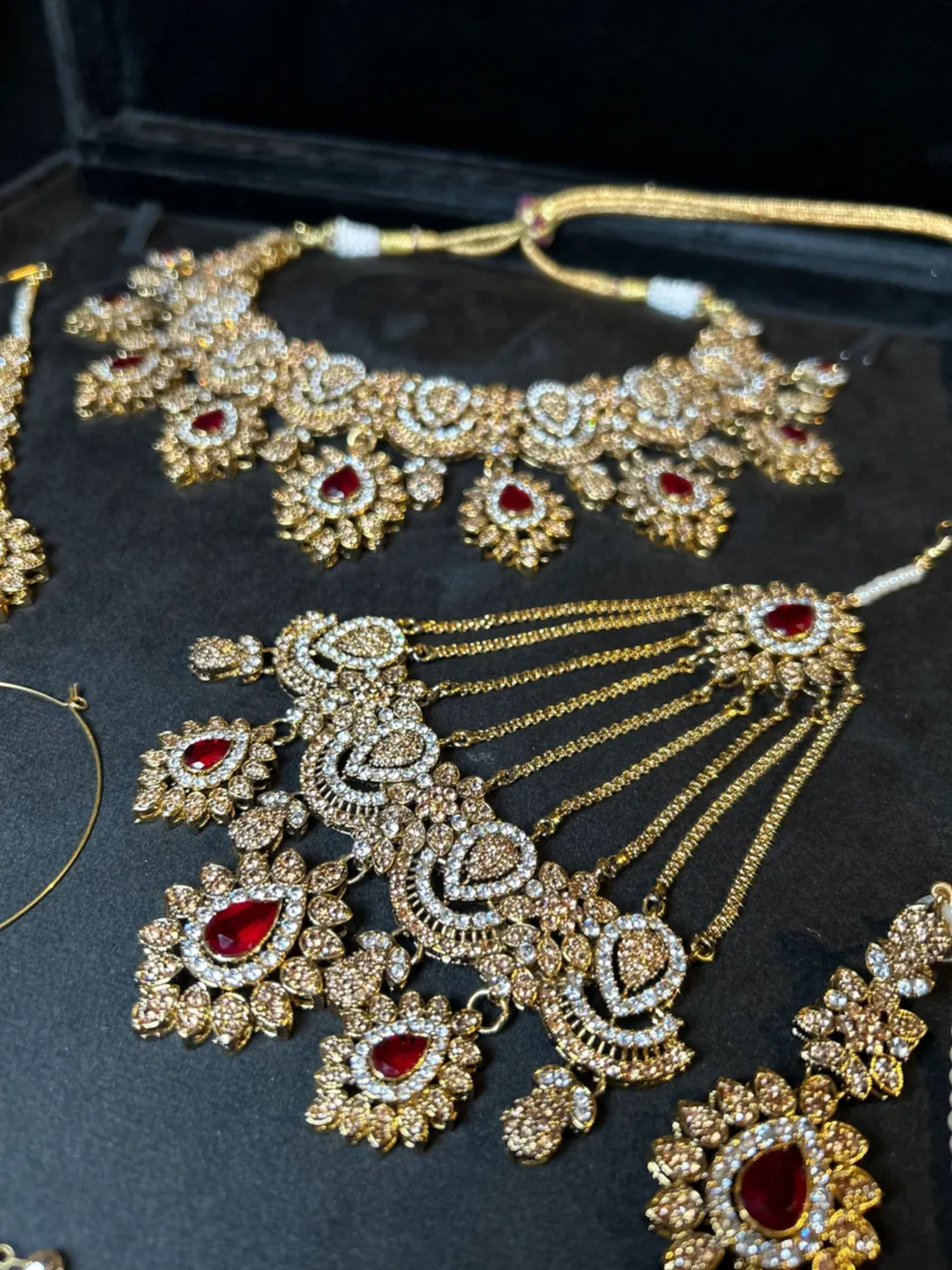 Maroon & Gold 24crt Elegant Gold Plated Bridal Set with Chained Jhumar - Jewelsbyrani
