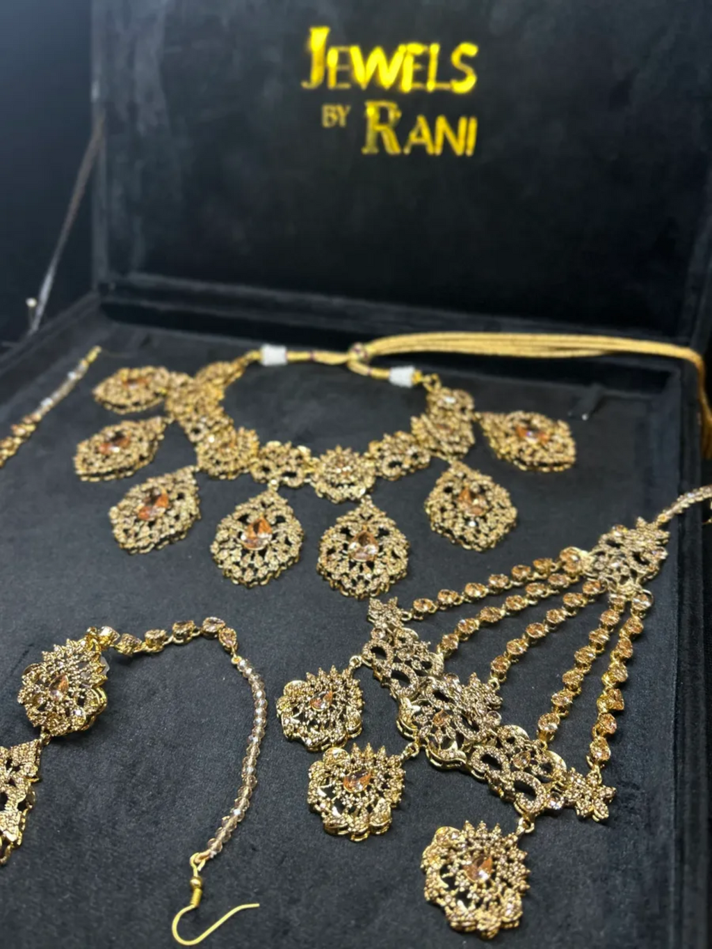 Beautiful Gold Stoned Statement Set 24crt Gold Plated Bridal Jewellery Set - Jewelsbyrani