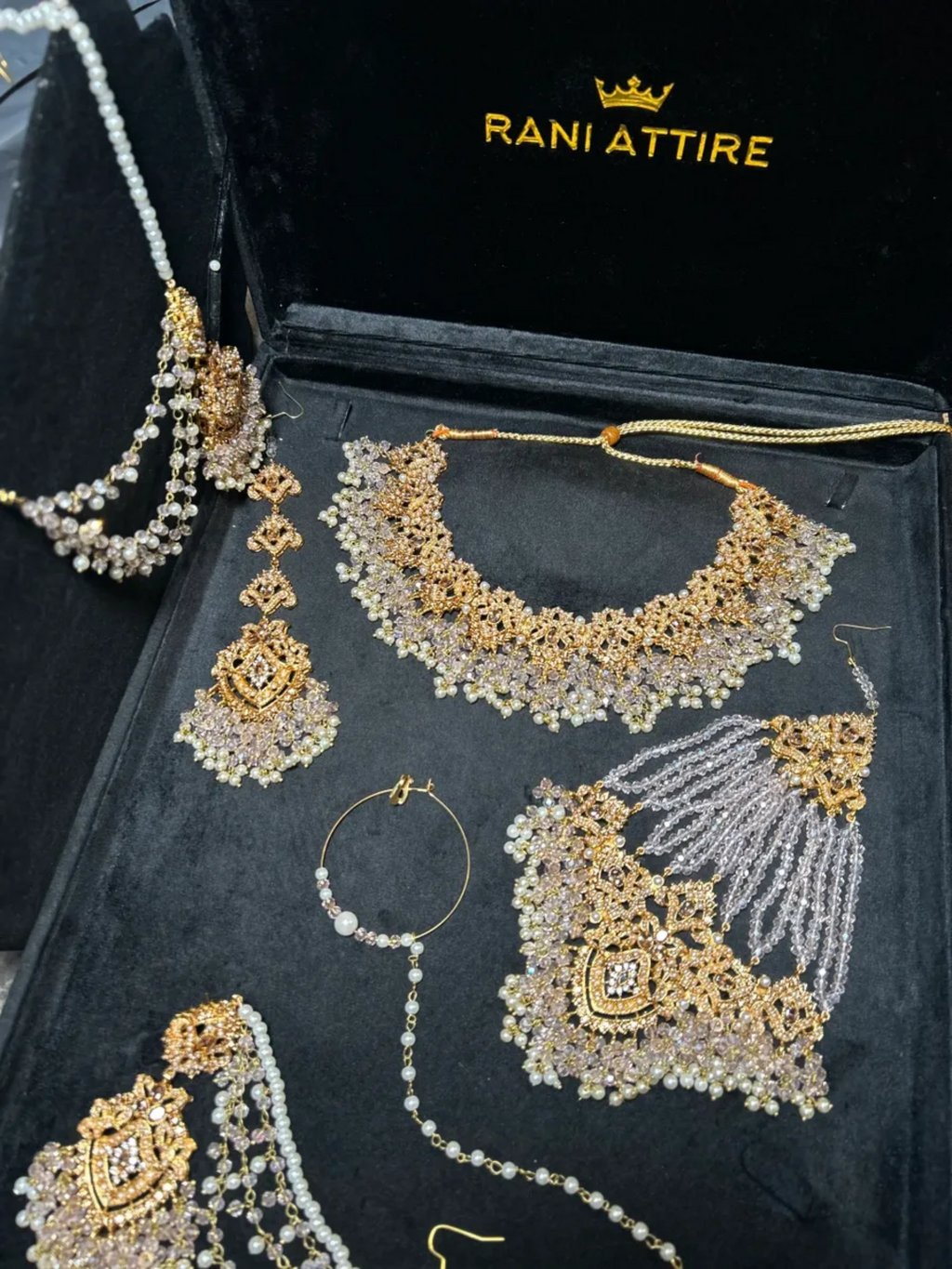 Beautiful Baby Pink & Gold Bridal Jewellery Set - Jewelsbyrani